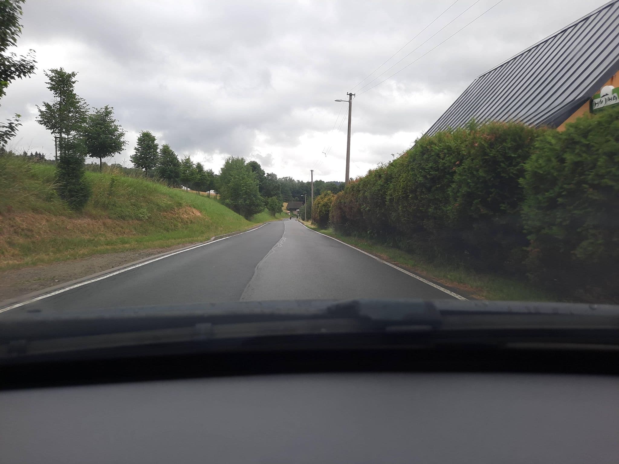 Street view near Pension restaurace POD JAVOREM bowling pizzerie, Hanušovice — © ondrejlopatka (CC BY-SA · Mapillary)