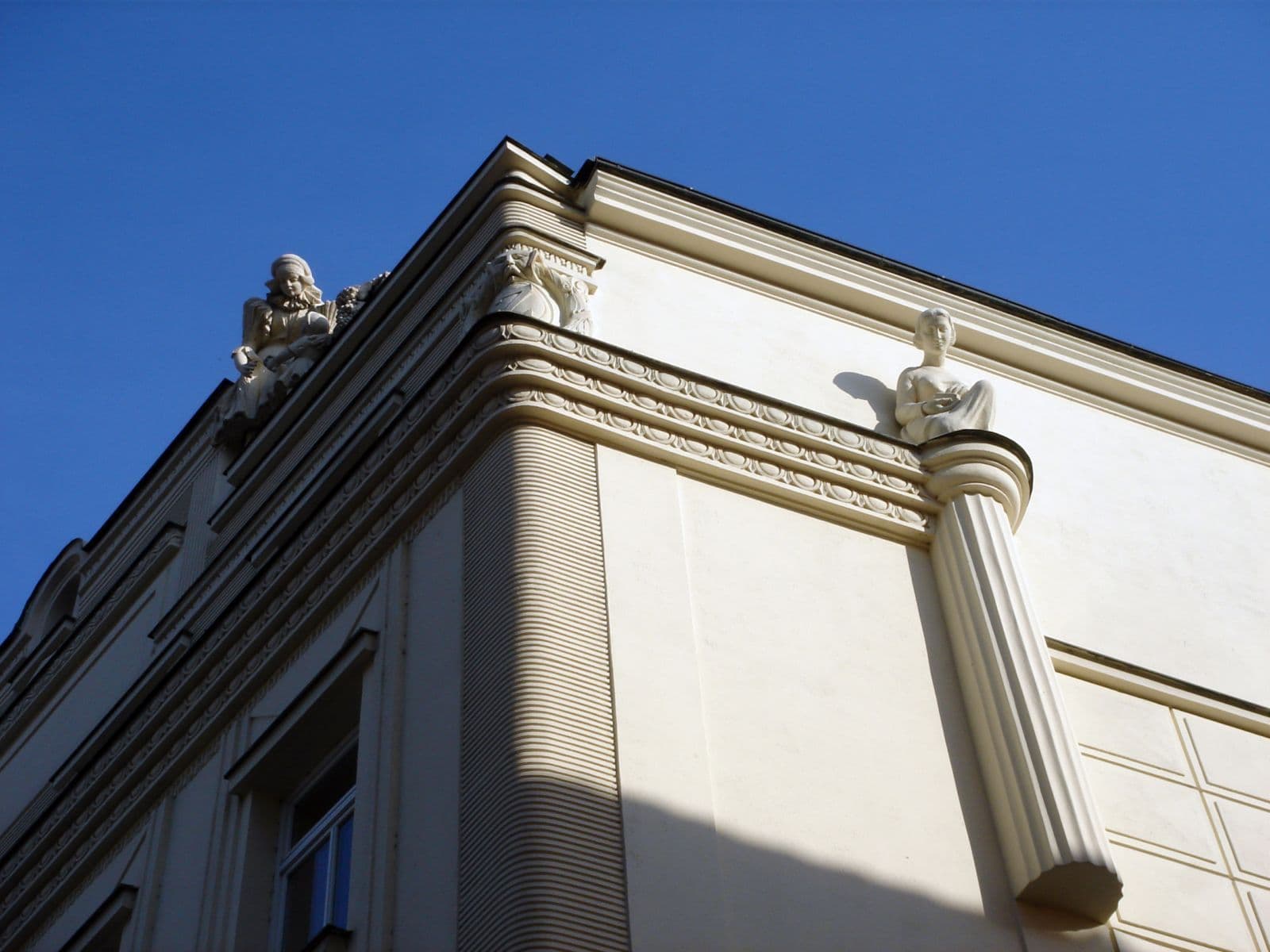 Street view near Apartmán Dolní náměstí, Olomouc — © txllxt (CC BY-SA · Mapillary)