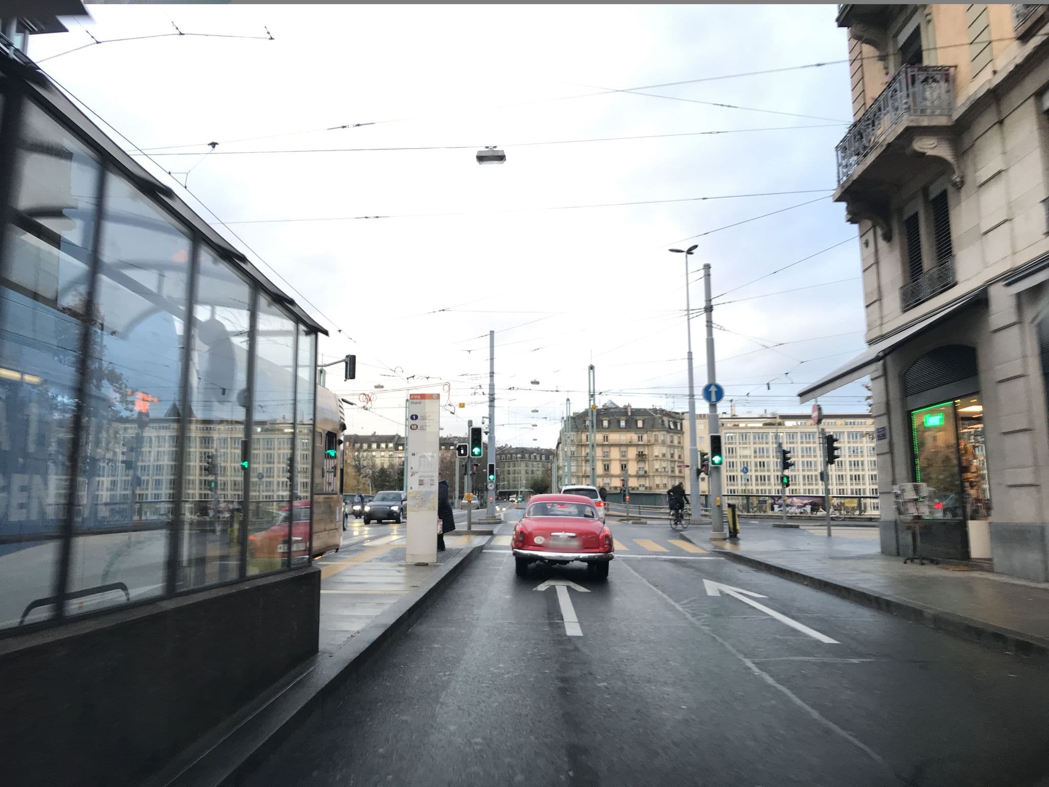 Street view near CPIC Caisse de Prévoyance des Interprètes de Conférence, Geneva — © unmap (CC BY-SA · Mapillary)