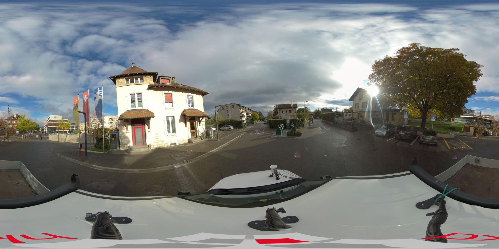 Street view near Gornavin Hotel, Versoix — © hkdvd (CC BY-SA · Mapillary)