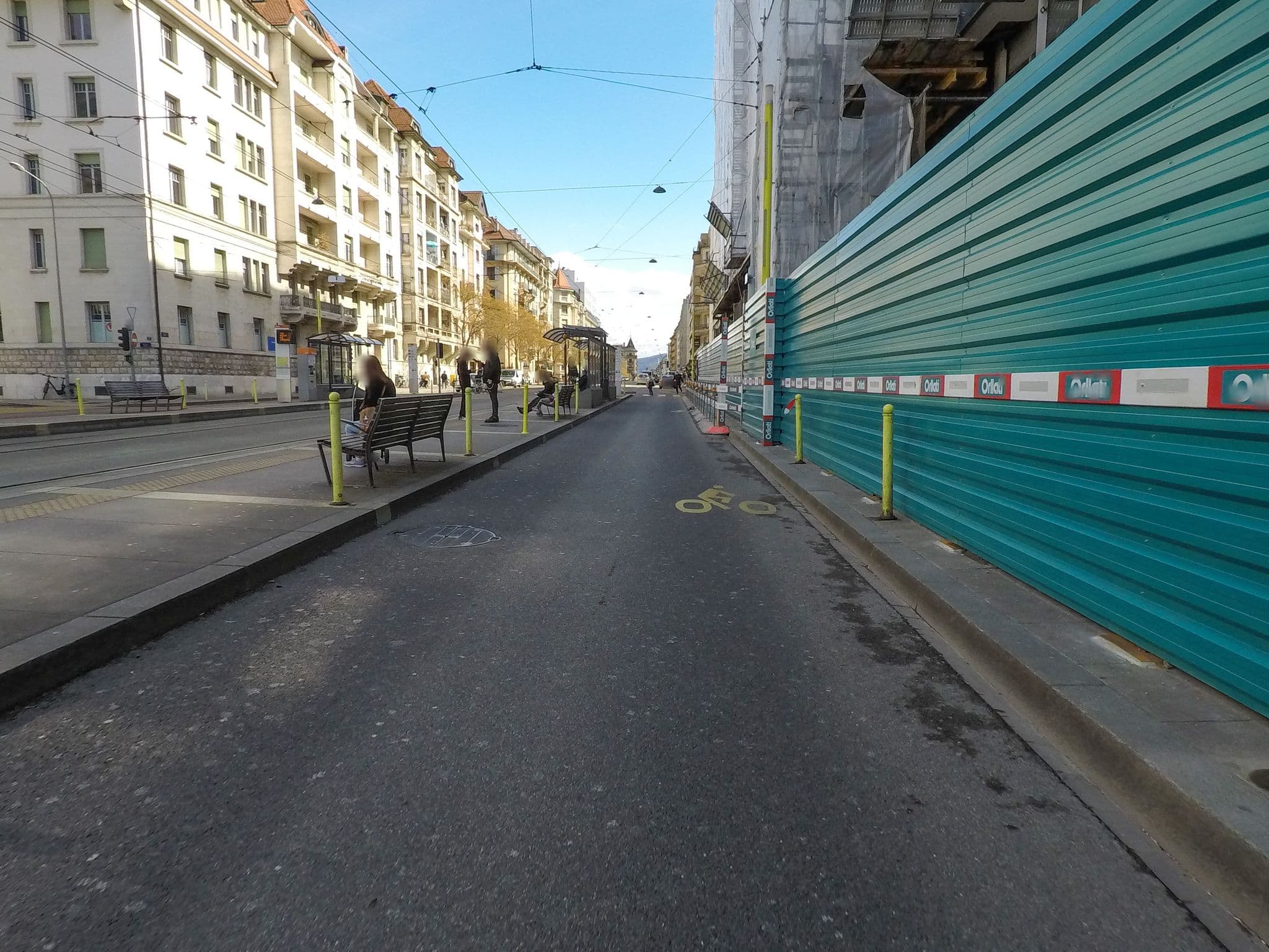 Street view near Stay Kooook Geneva City, Geneva — © esario (CC BY-SA · Mapillary)