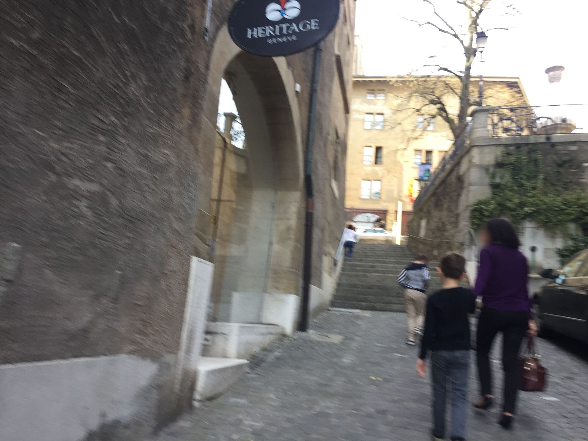 Street view near 5* Modern Suit - Old Town View, Geneva — © thepriben (CC BY-SA · Mapillary)