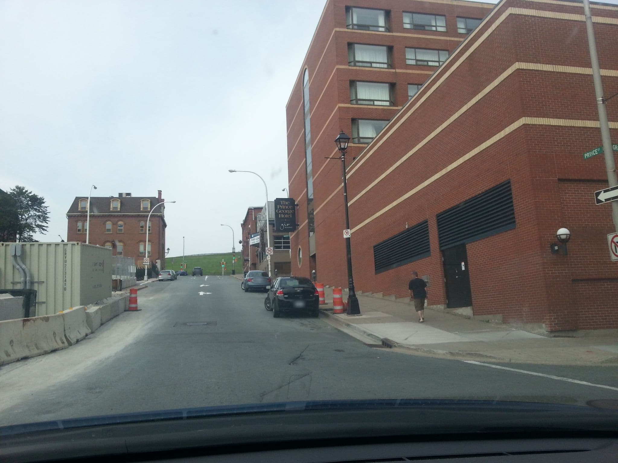 Street view near The Sutton Place Hotel, Downtown Halifax — © thelogicalviolinist (CC BY-SA · Mapillary)