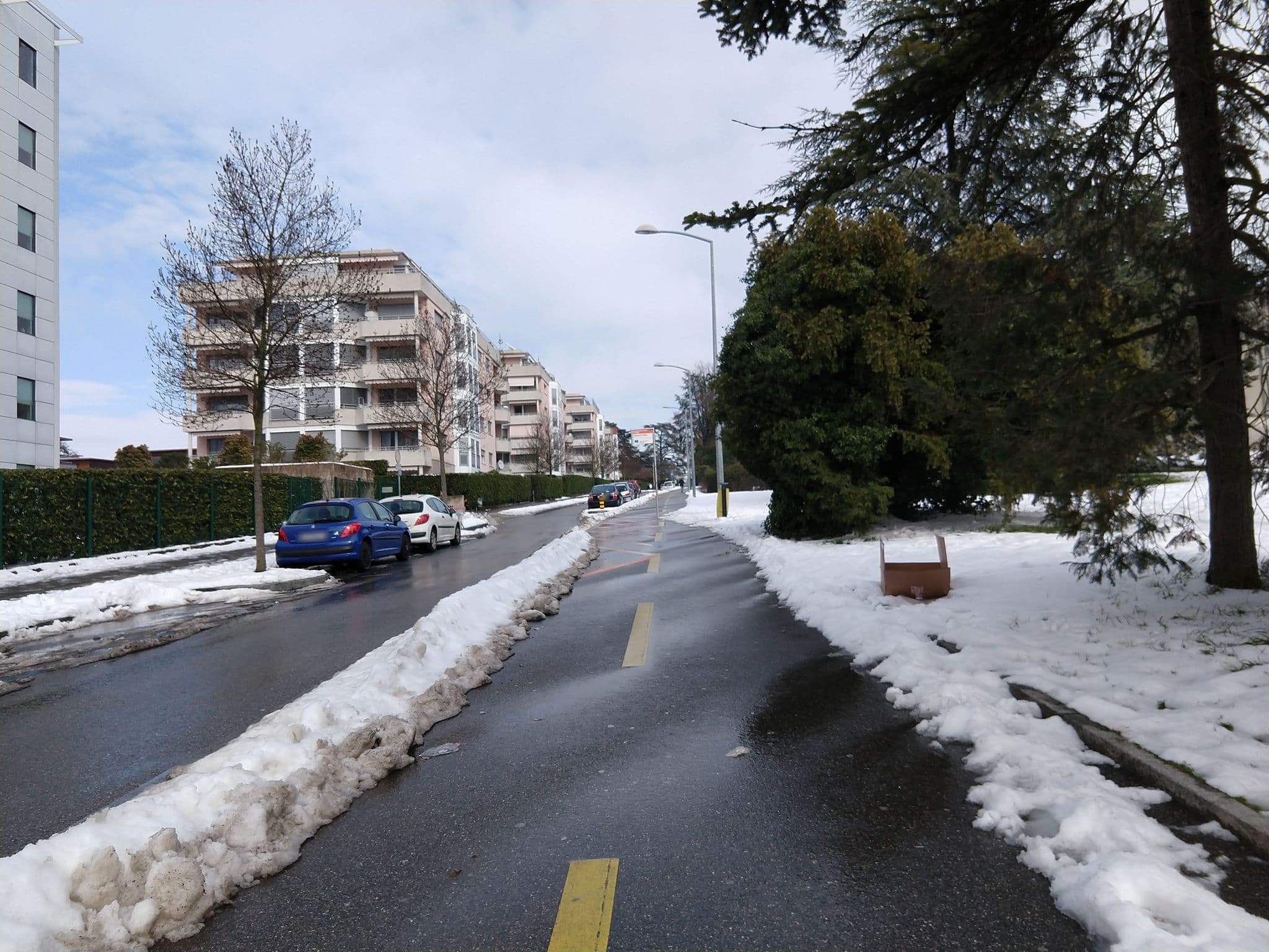 Street view near Ibis Budget, Les Avanchets — © danbjoseph (CC BY-SA · Mapillary)