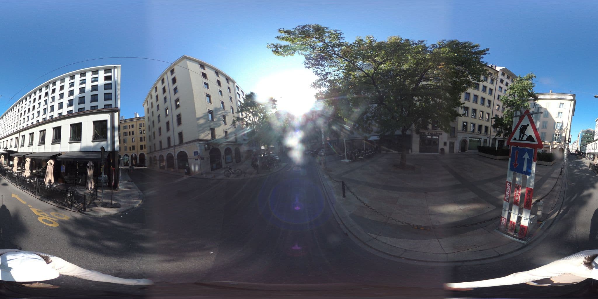 Street view near Haus Geneva, Geneva — © geovelo (CC BY-SA · Mapillary)