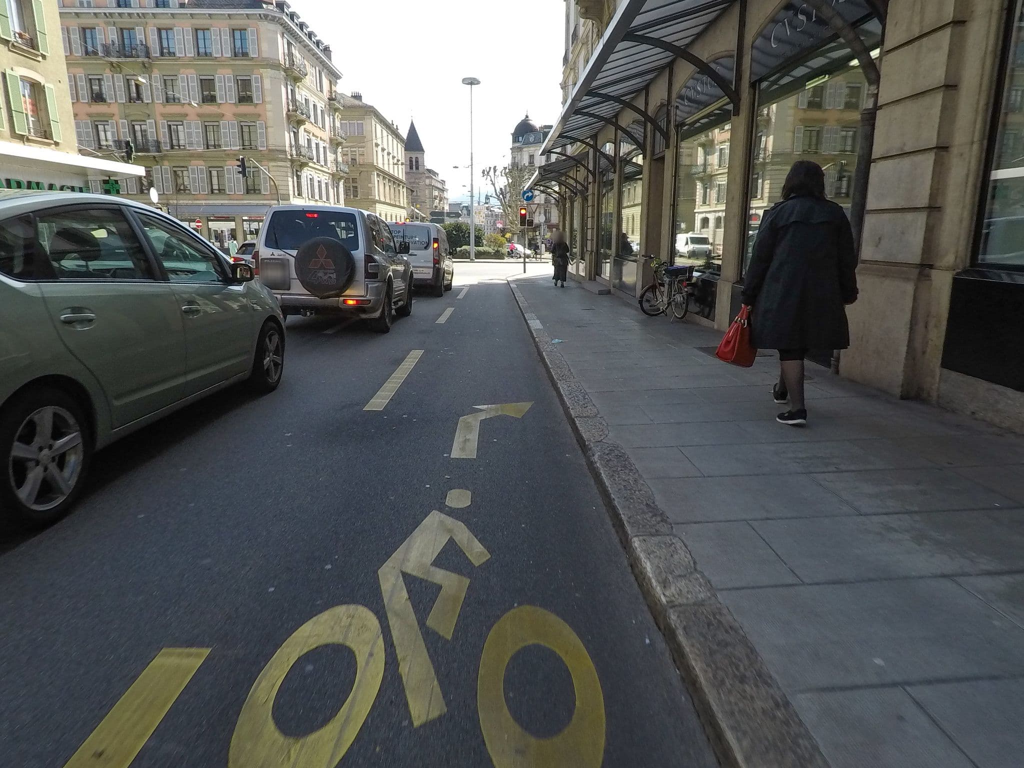 Street view near Golden-Age Village, Geneva — © esario (CC BY-SA · Mapillary)