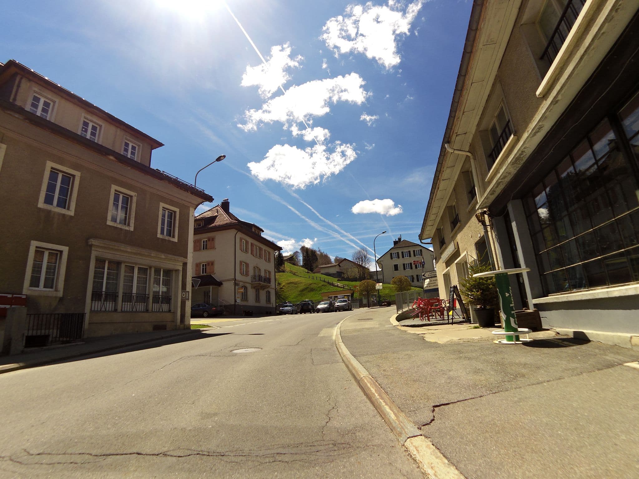Street view near Hôtel du Pont, Le Chenit — © likesopenstreetmap (CC BY-SA · Mapillary)