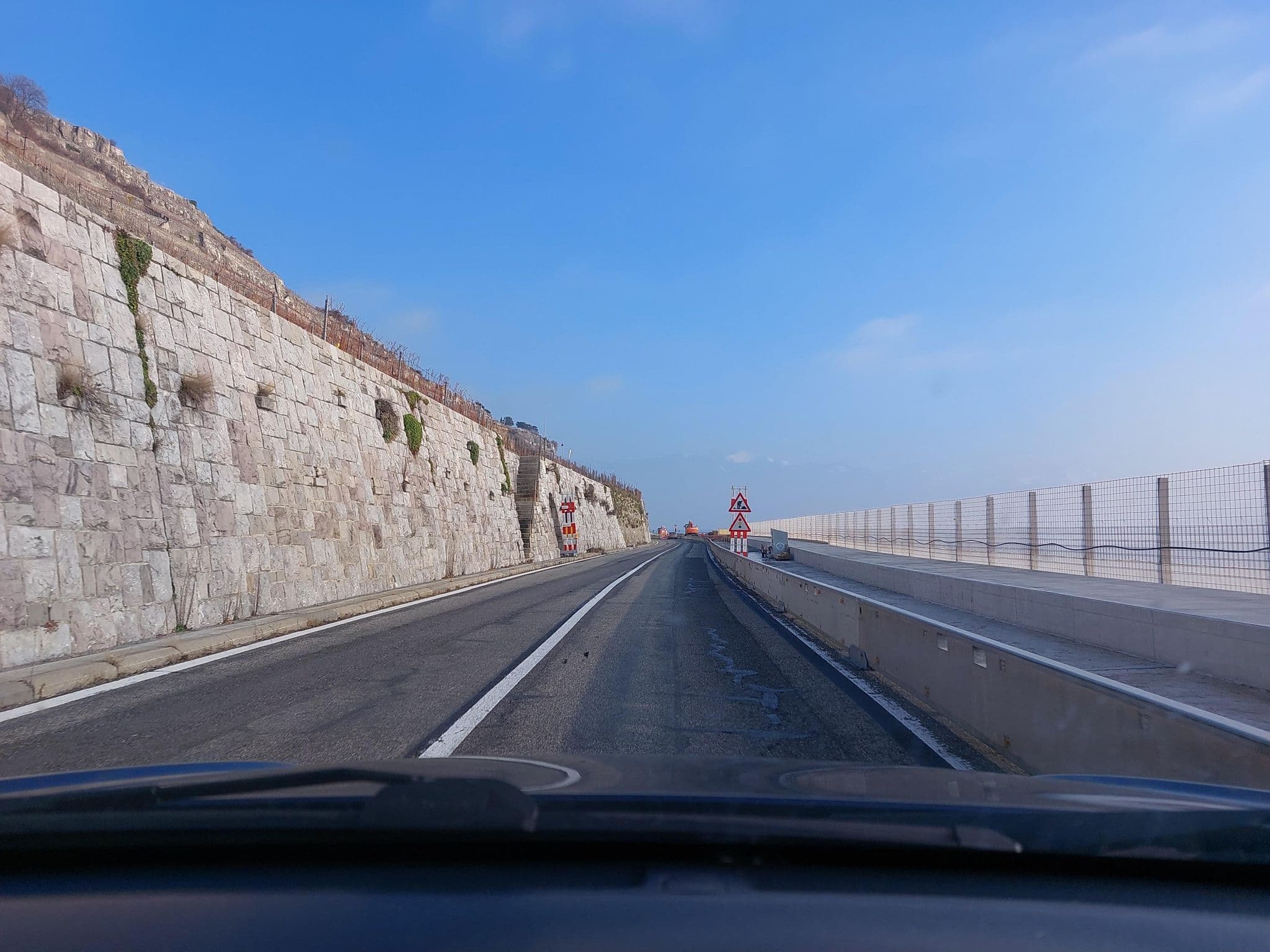Street view near Lozan Antlaşması İmzalanan Bina-Uşi, Chexbres — © Balbenar (CC BY-SA · Mapillary)