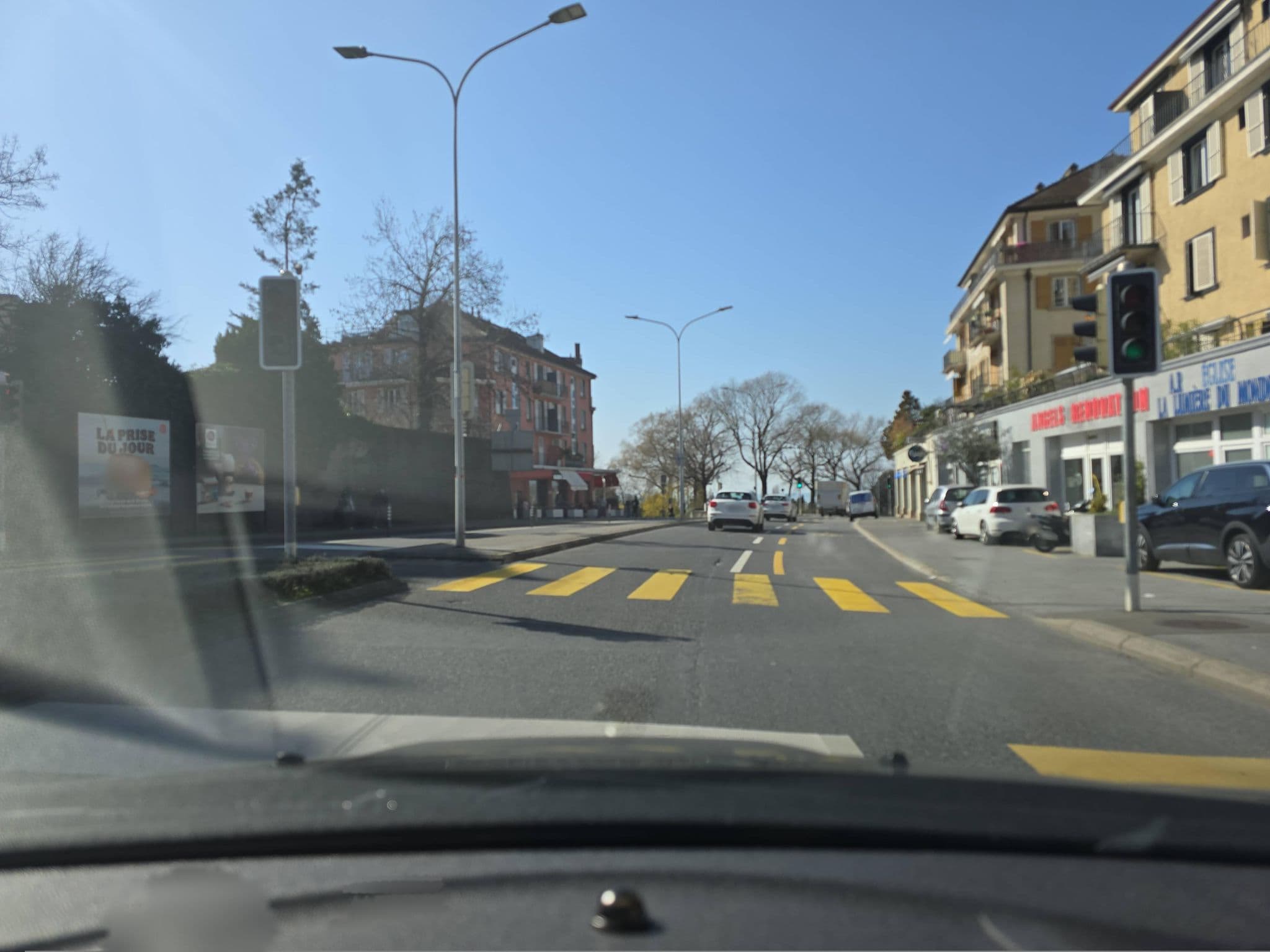 Street view near Chem Du Mottey 40, Prilly — © Maximilien (CC BY-SA · Mapillary)