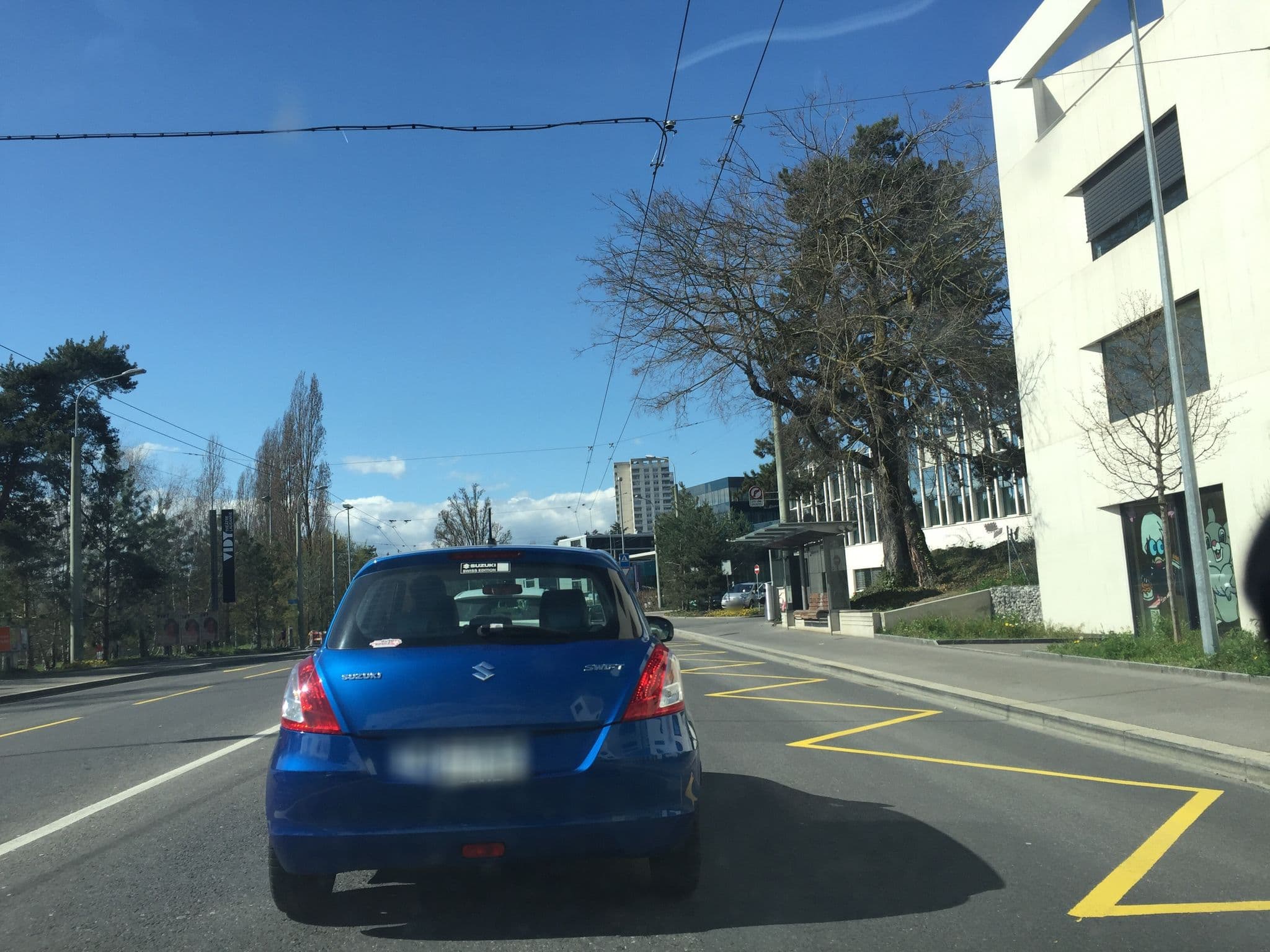 Street view near Apart'Hotel 46a, Lausanne — © sburlot (CC BY-SA · Mapillary)
