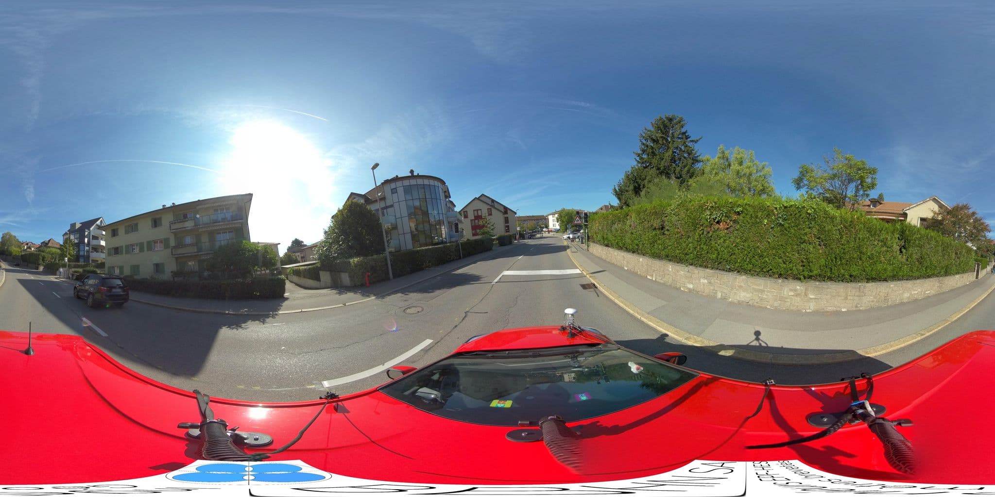 Street view near Pension de l'Etoile Sàrl, Pully — © gchapotte (CC BY-SA · Mapillary)