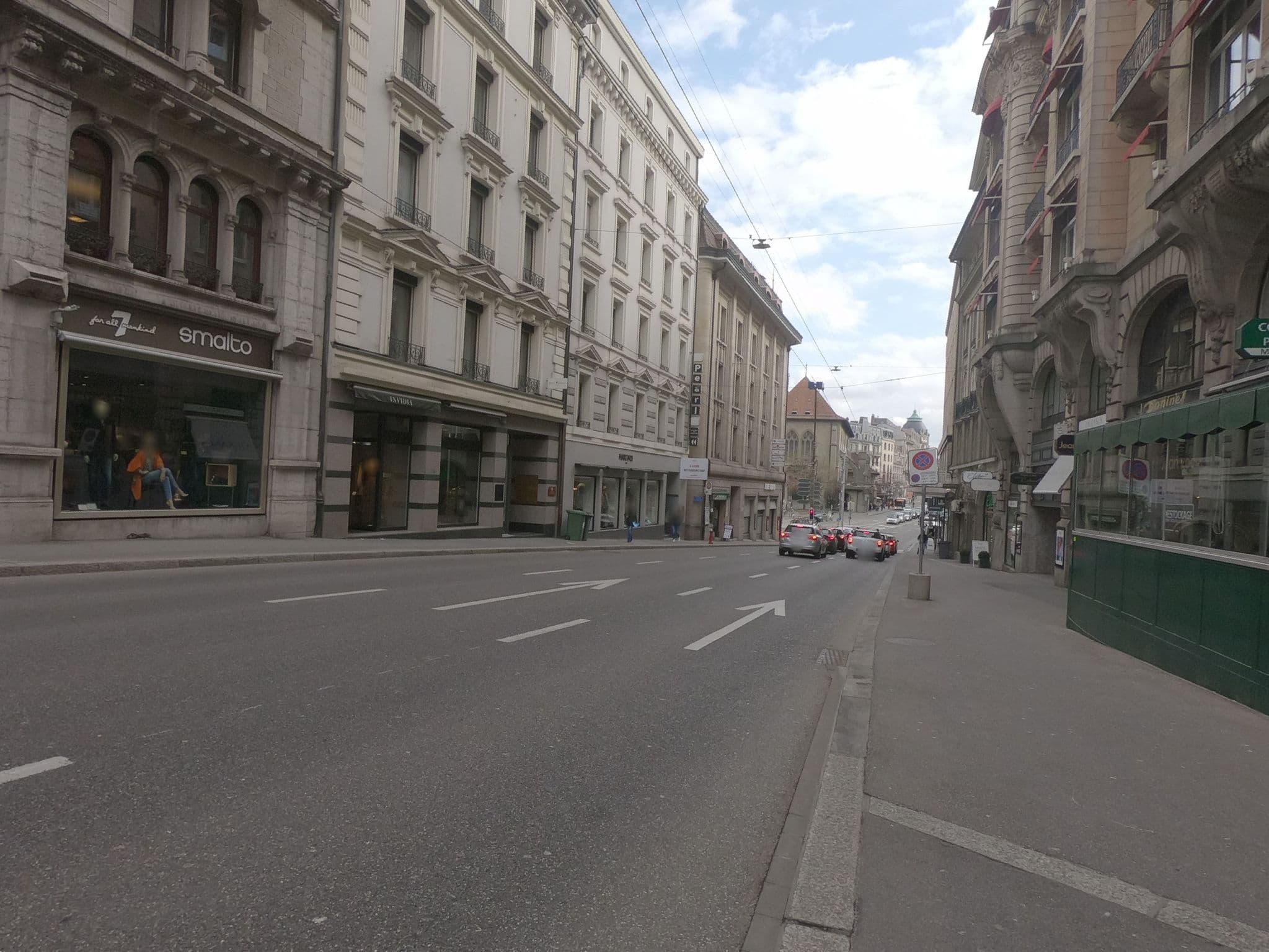 Street view near Habana, Lausanne — © gp5mutz (CC BY-SA · Mapillary)