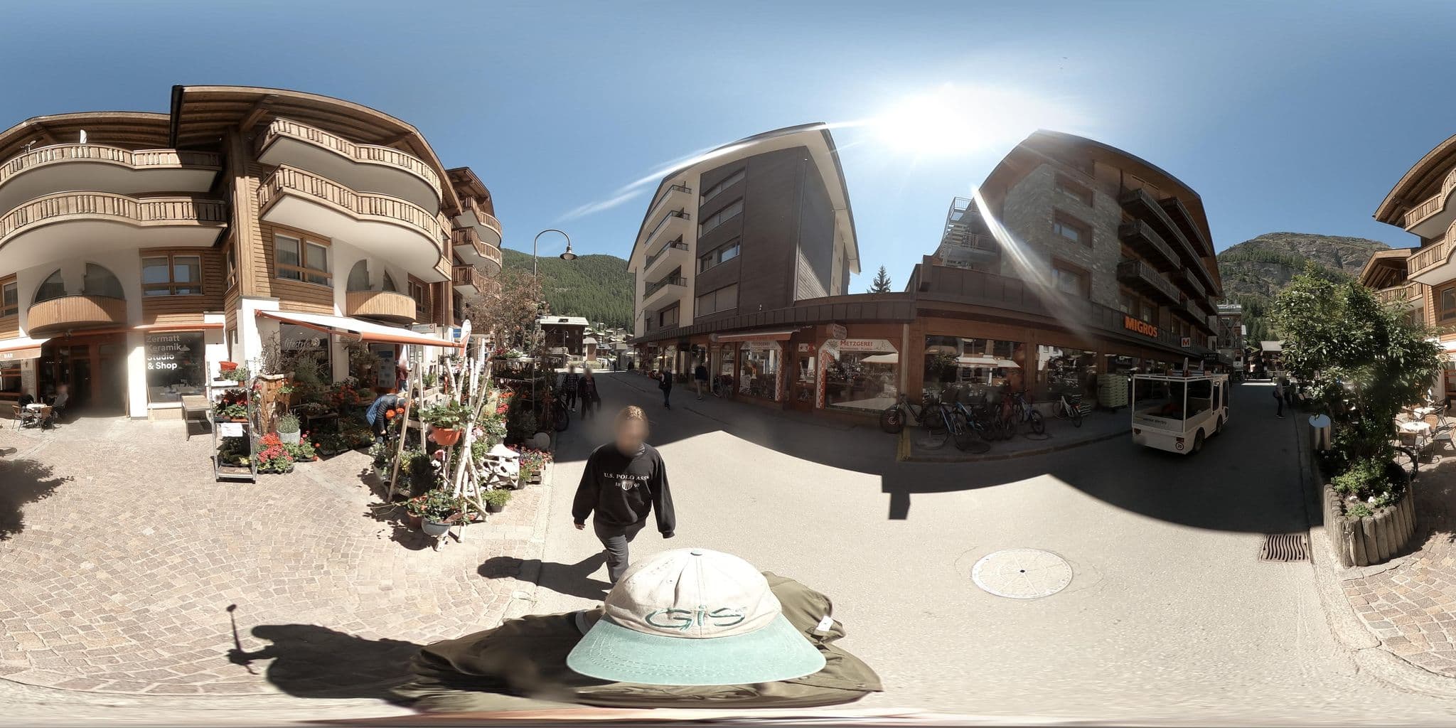Street view near Zur Matte I Zermatt, Zermatt — © graharg (CC BY-SA · Mapillary)