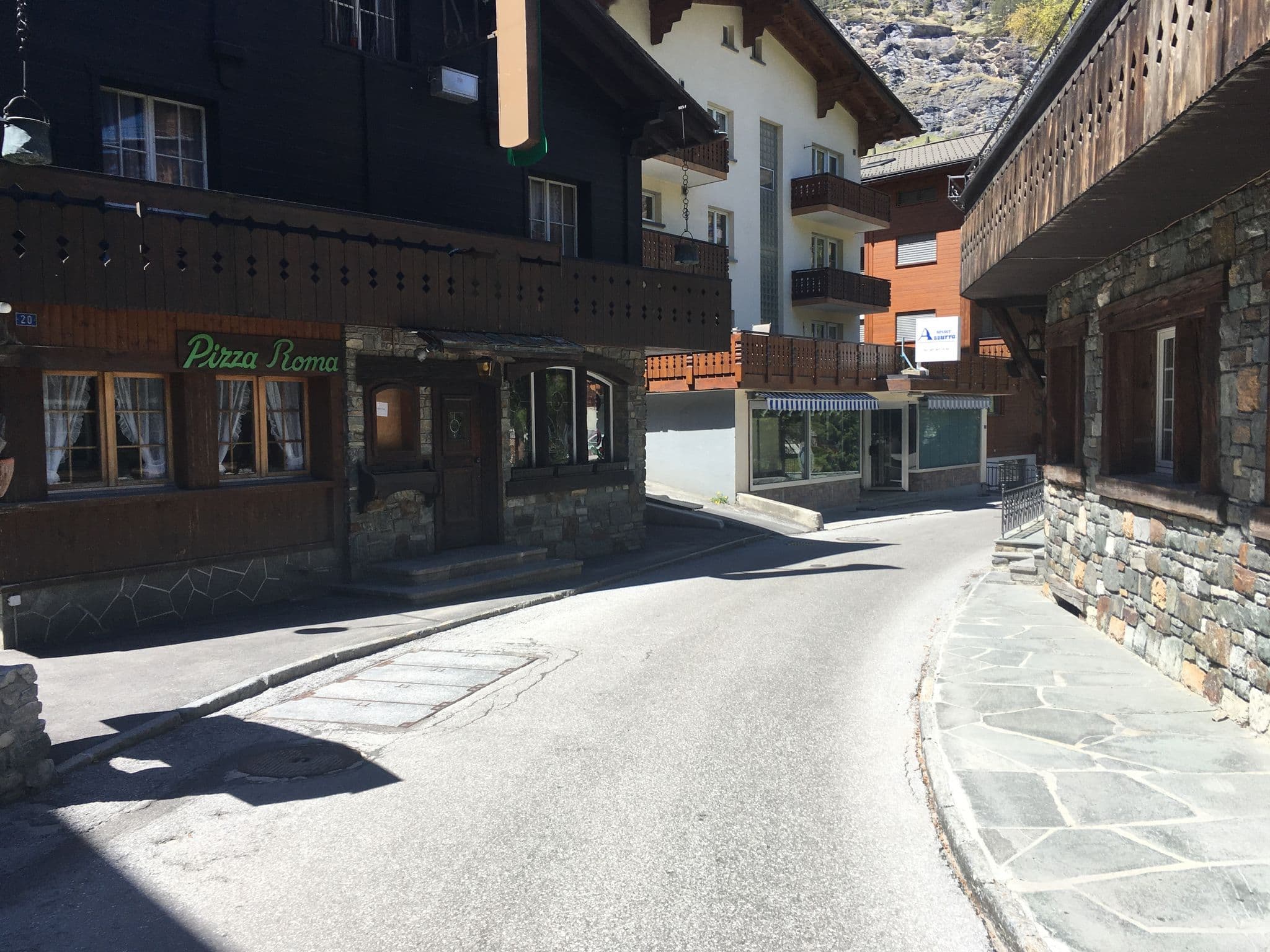 Street view near Hotel Stockhorn, Zermatt — © chrisbeddow (CC BY-SA · Mapillary)