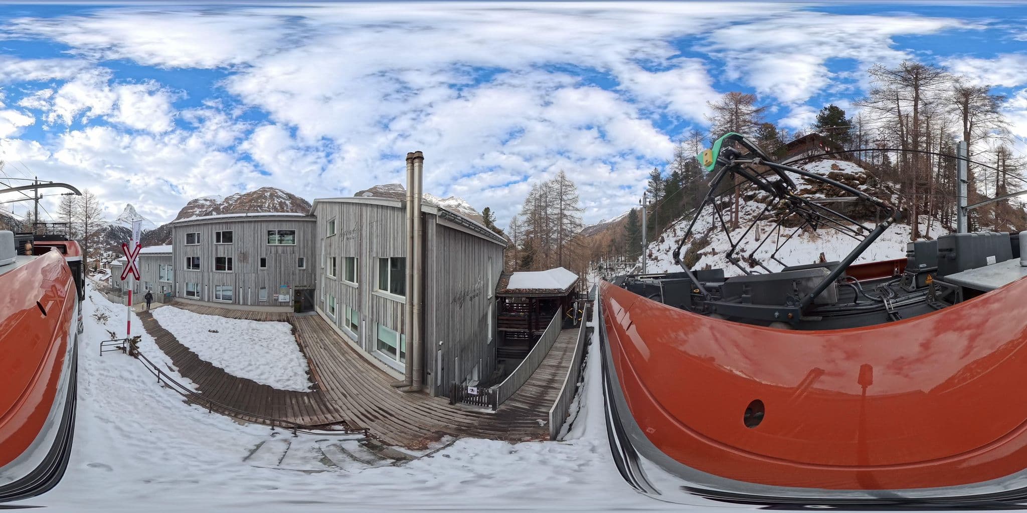 Street view near Legendär Zermatt, Zermatt — © MattWithHuskies (CC BY-SA · Mapillary)