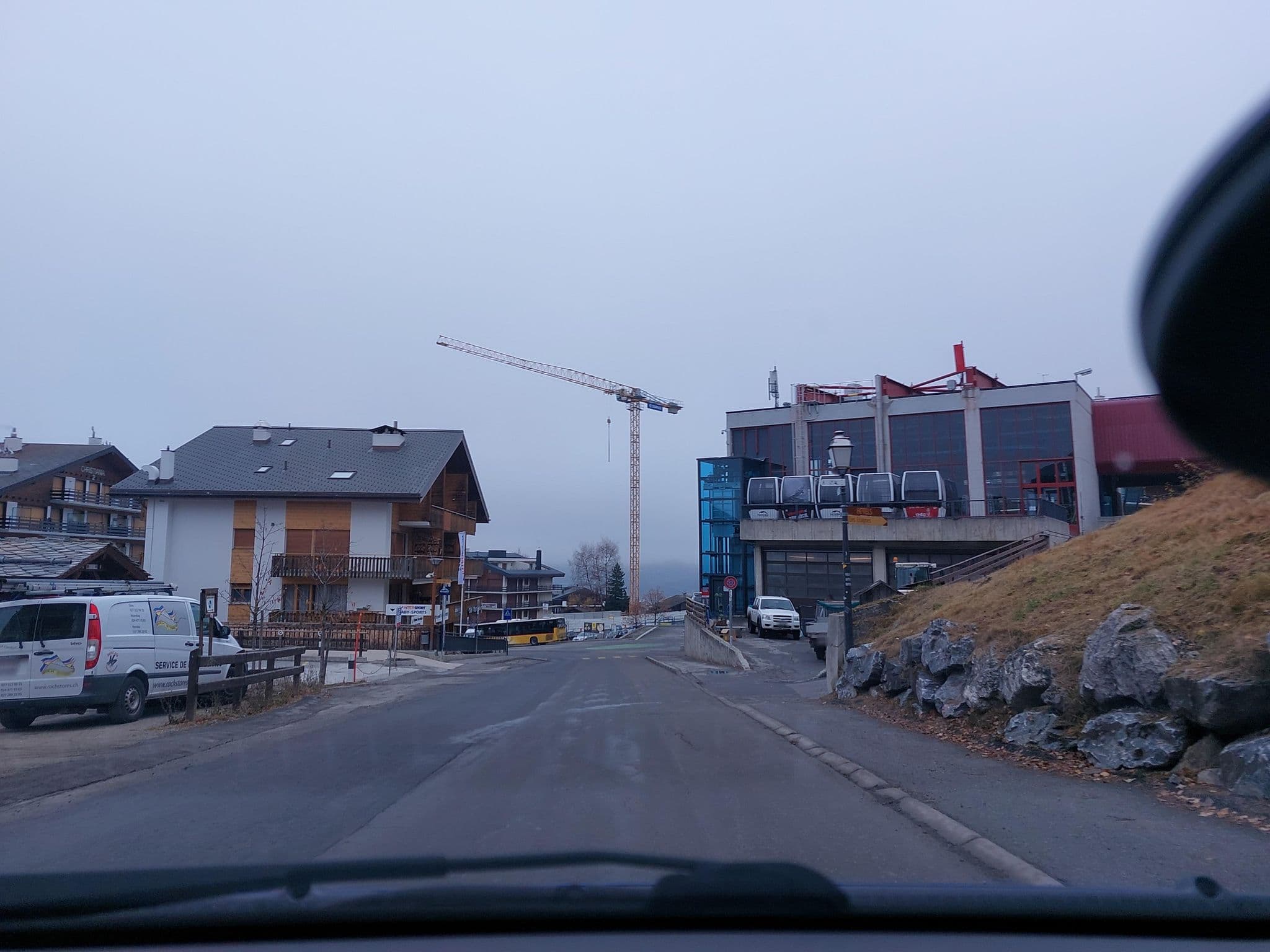 Street view near Alpvision Residences Pracondu, Basse-Nendaz — © Balbenar (CC BY-SA · Mapillary)