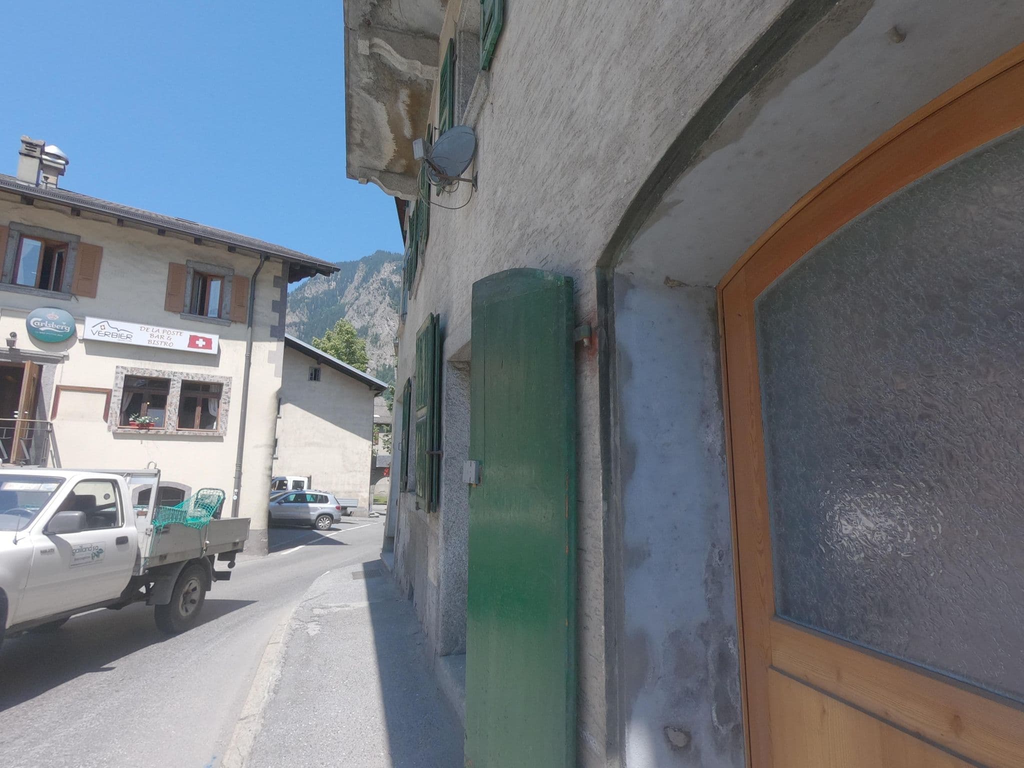 Street view near Verbier-Skiing, Bagnes — © frankvival (CC BY-SA · Mapillary)