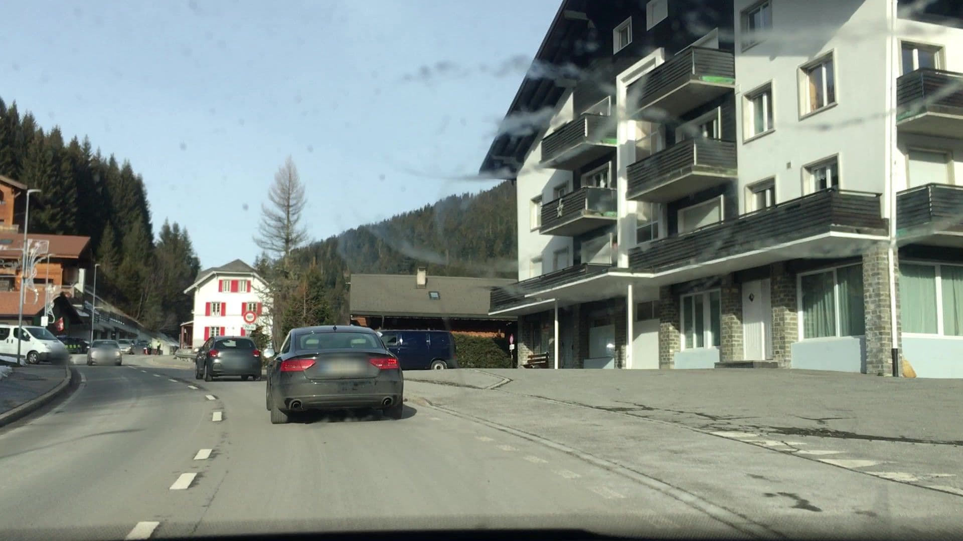Street view near Hotel La Foret, Troistorrents — © lvl5 (CC BY-SA · Mapillary)