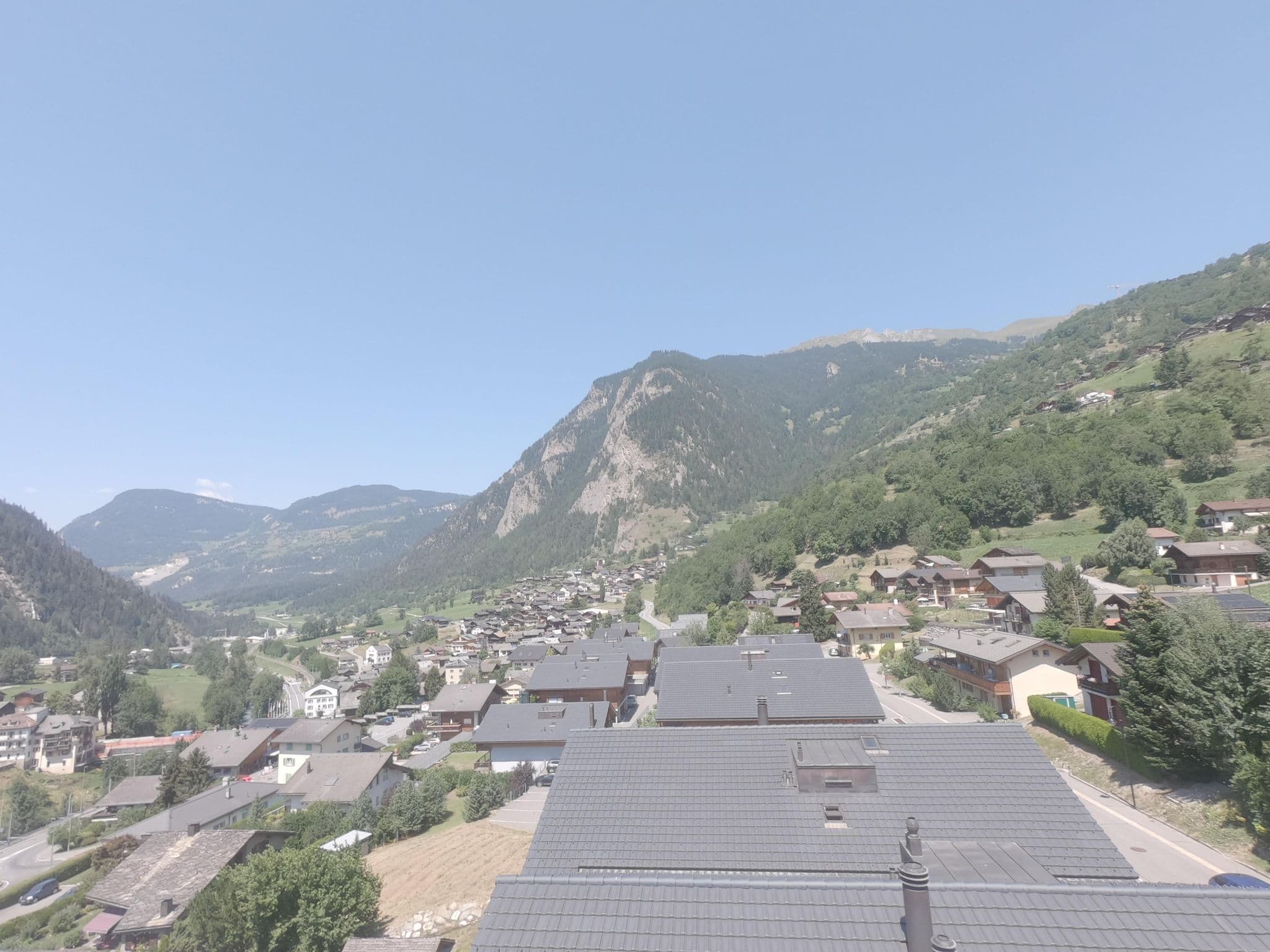 Street view near Dylan, Bagnes — © frankvival (CC BY-SA · Mapillary)