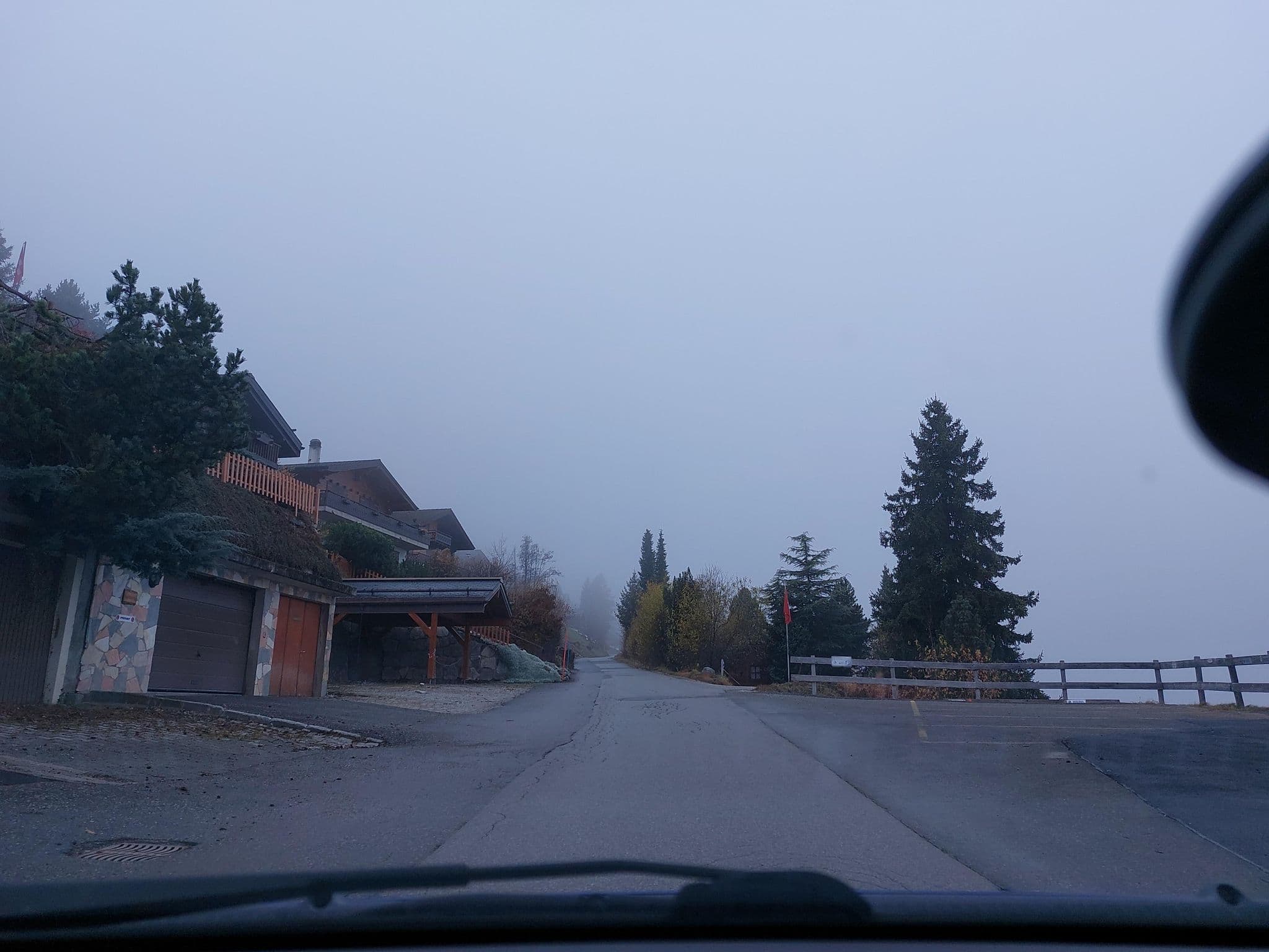 Street view near La Crevasse, Basse-Nendaz — © Balbenar (CC BY-SA · Mapillary)