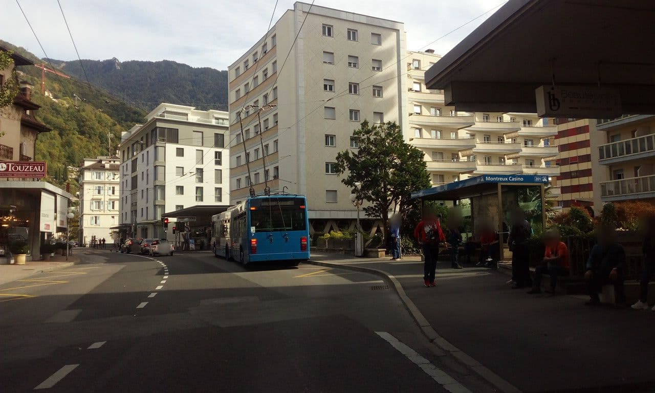 Street view near Hôtel Helvetie, Montreux — © selfishseahorse (CC BY-SA · Mapillary)