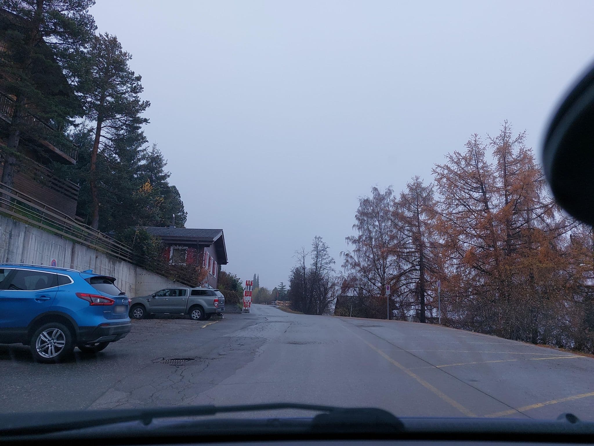 Street view near Les Grenouilles, Basse-Nendaz — © Balbenar (CC BY-SA · Mapillary)
