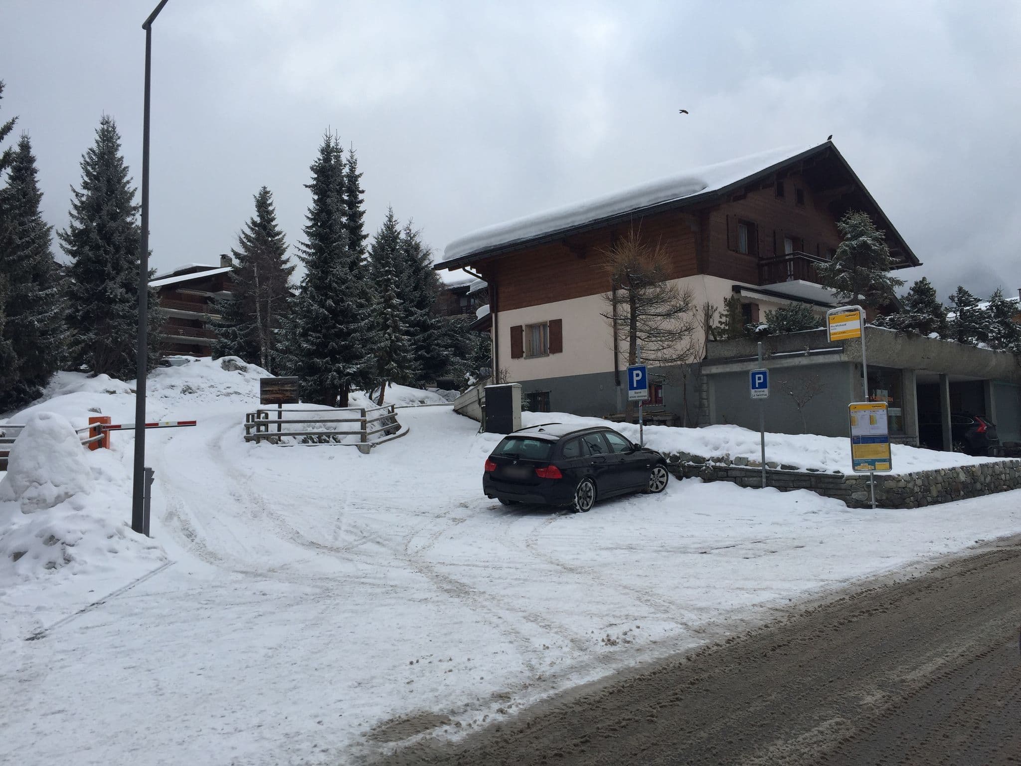 Street view near Pipeau Verbier, Verbier — © jesolem (CC BY-SA · Mapillary)