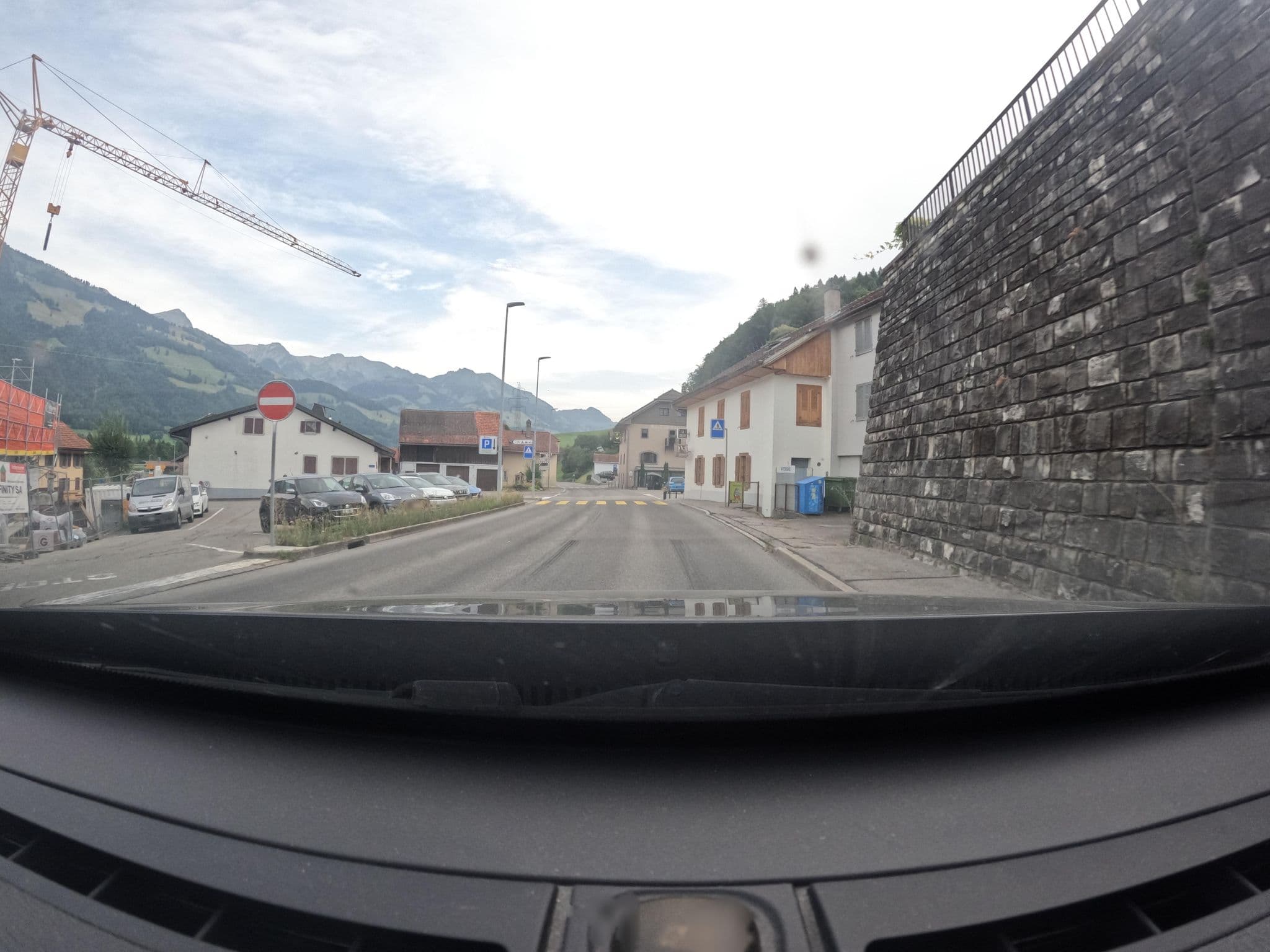 Street view near Chez Sophie, Gruyères — © vinisa (CC BY-SA · Mapillary)