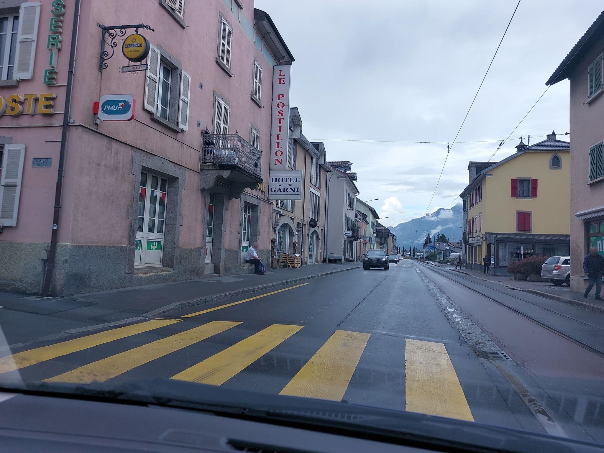 Street view near Hôtel le Postillon, Collombey — © Balbenar (CC BY-SA · Mapillary)