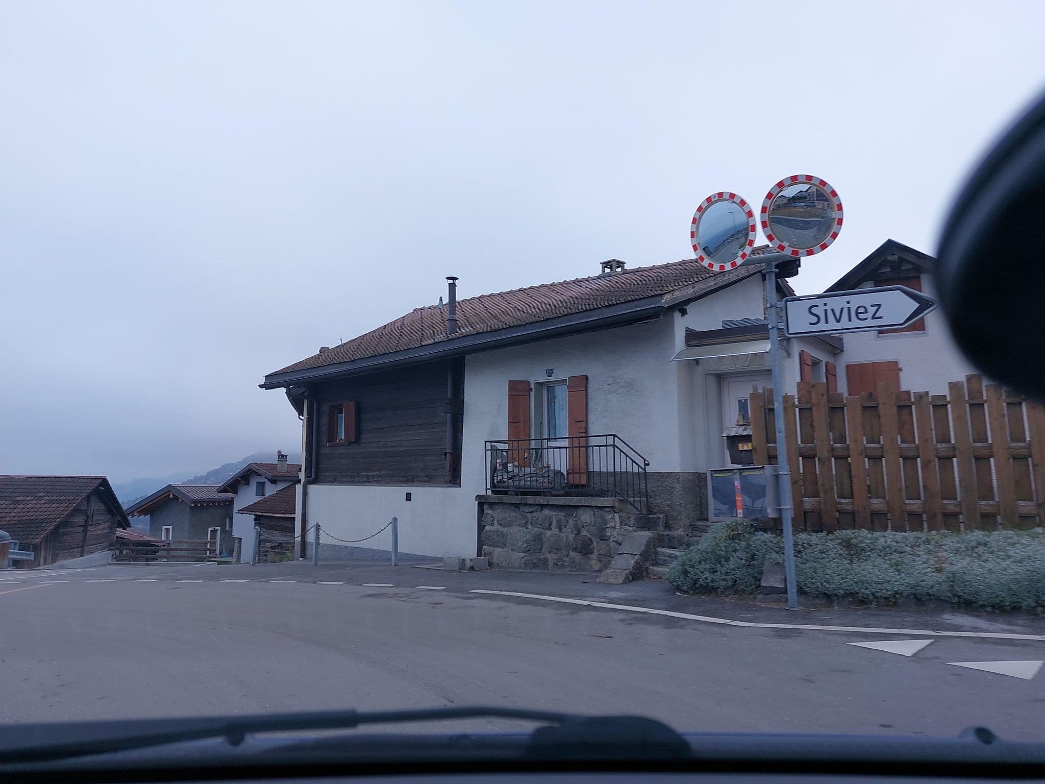 Street view near Edelweiss OG, Basse-Nendaz — © Balbenar (CC BY-SA · Mapillary)