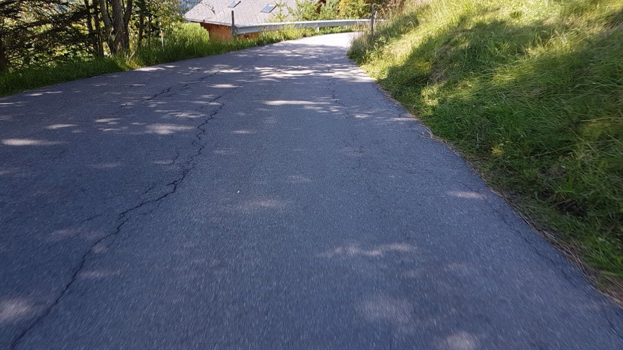 Street view near Chalet Weidli, Adelboden — © trac71 (CC BY-SA · Mapillary)