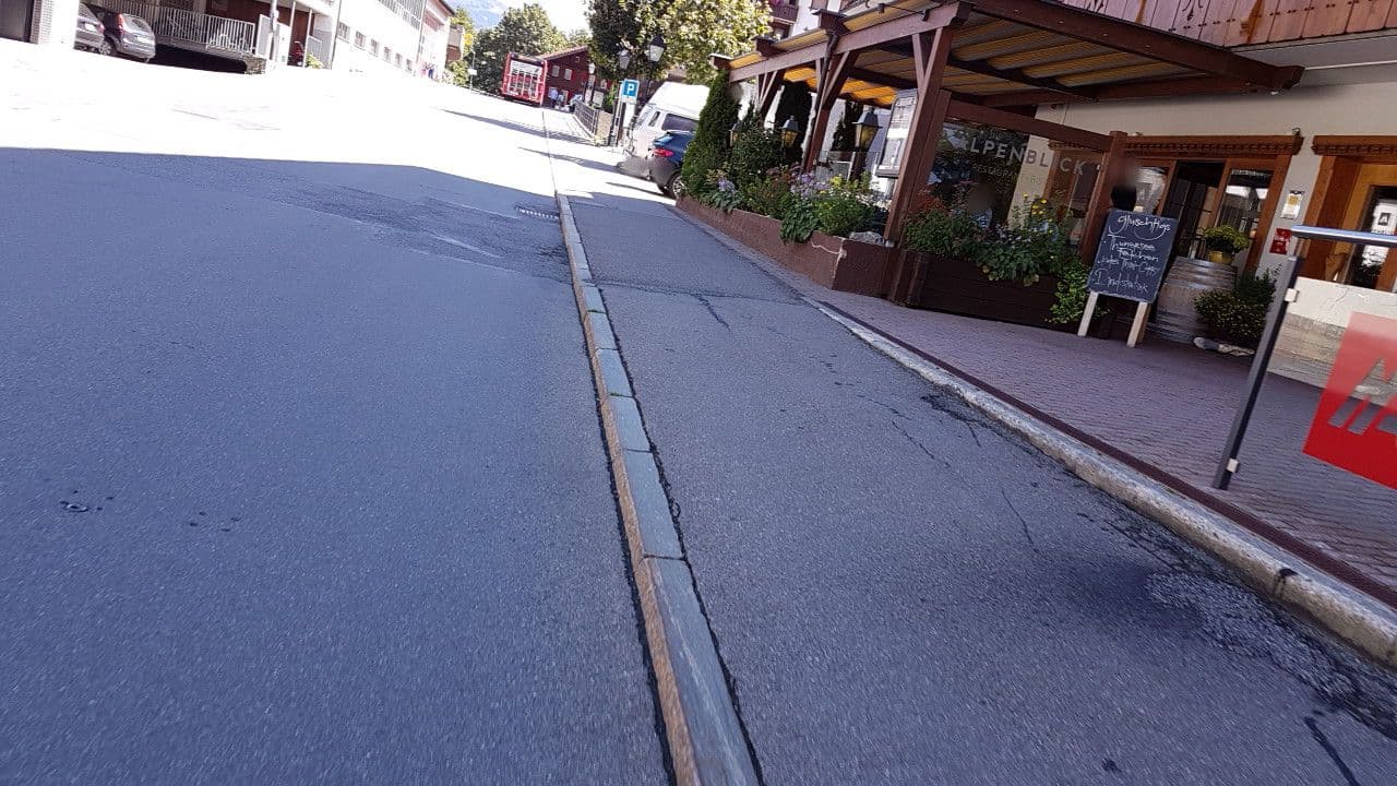 Street view near Hotel Crystal, Adelboden — © trac71 (CC BY-SA · Mapillary)