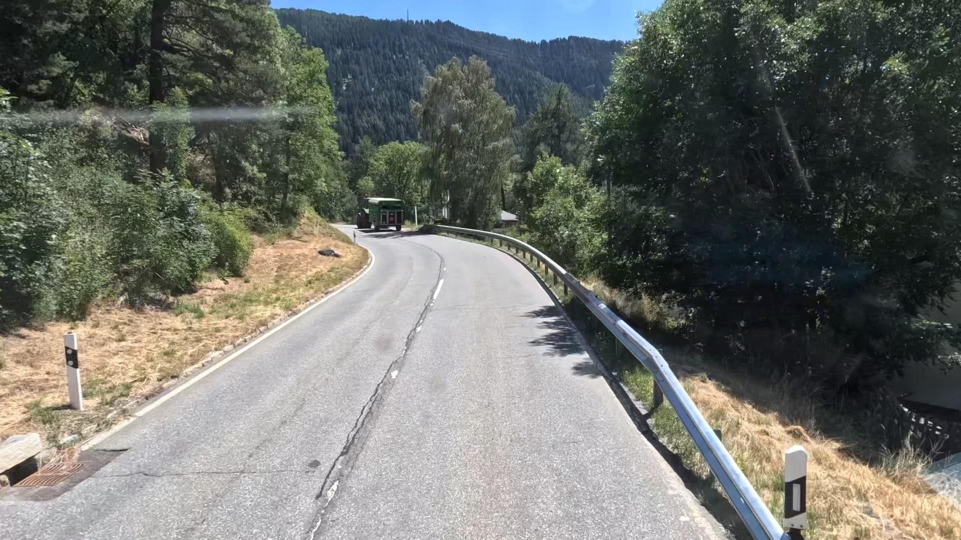 Street view near Chalet Sunshine, Fiesch — © bct (CC BY-SA · Mapillary)