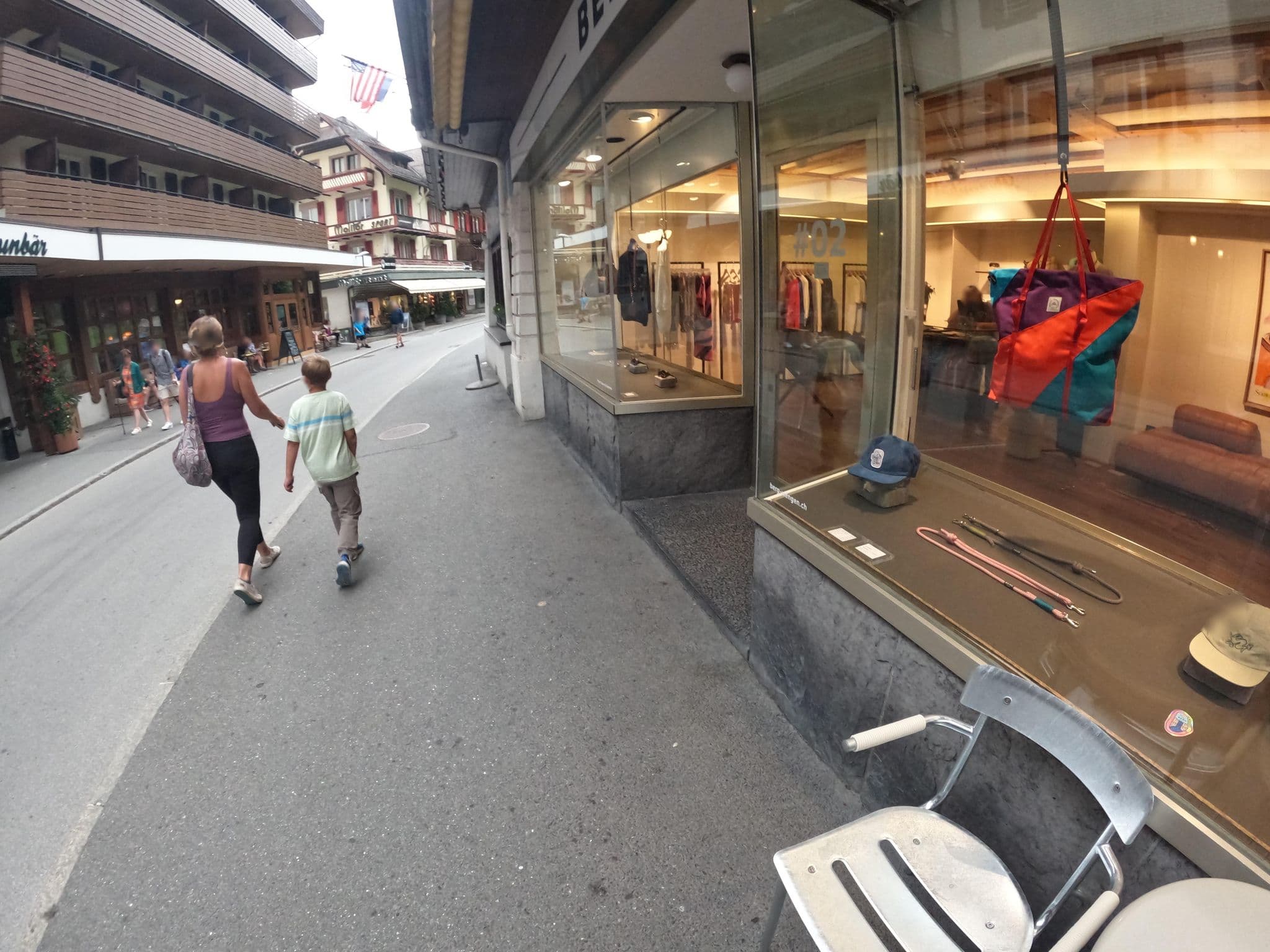 Street view near Sunstar Hotel Wengen, Lauterbrunnen — © vinisa (CC BY-SA · Mapillary)
