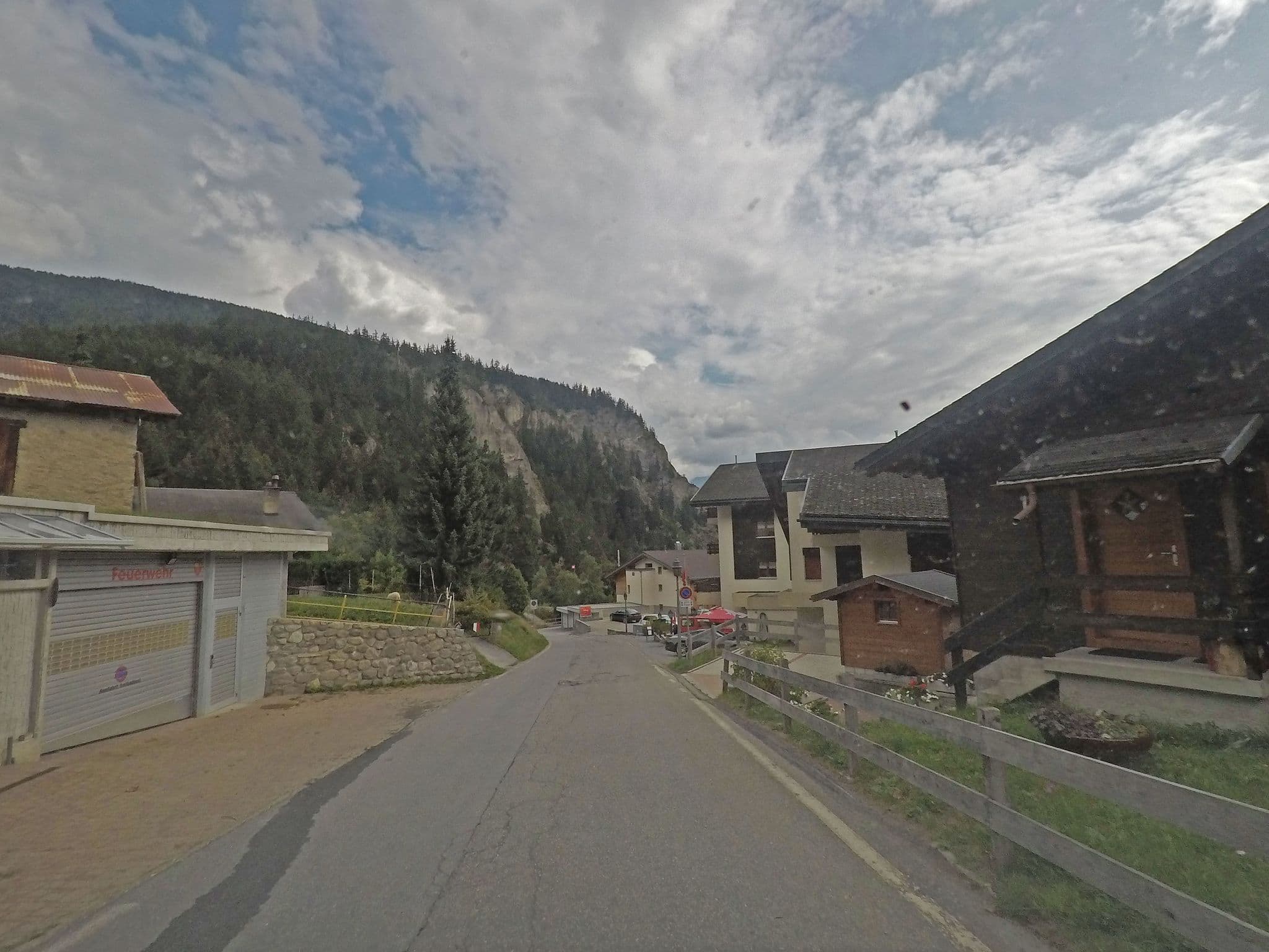 Street view near Apartment Aletschi, Naters — © canadarunner (CC BY-SA · Mapillary)