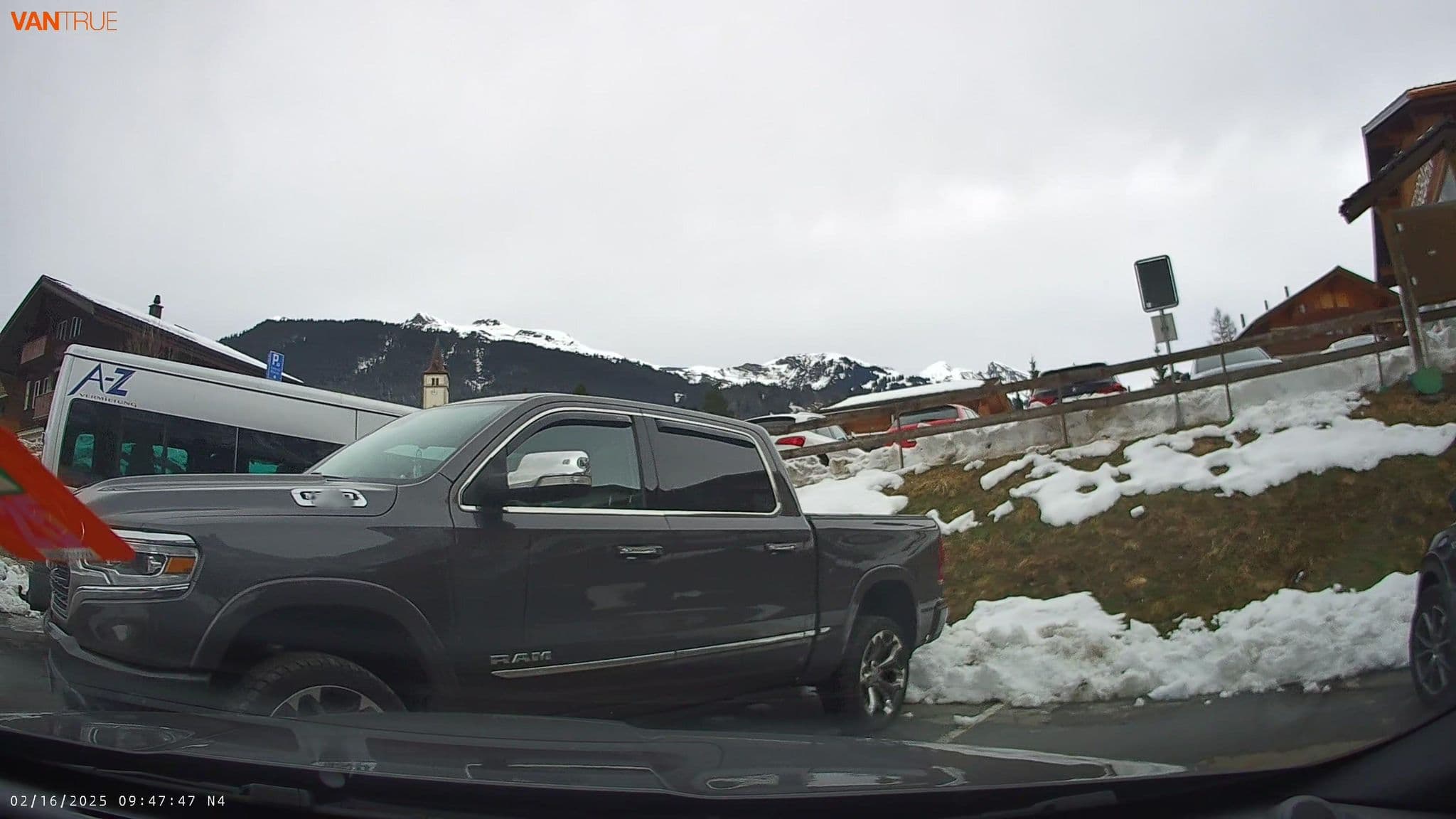 Street view near Sunstar Hotel, Grindelwald — © fcignat (CC BY-SA · Mapillary)