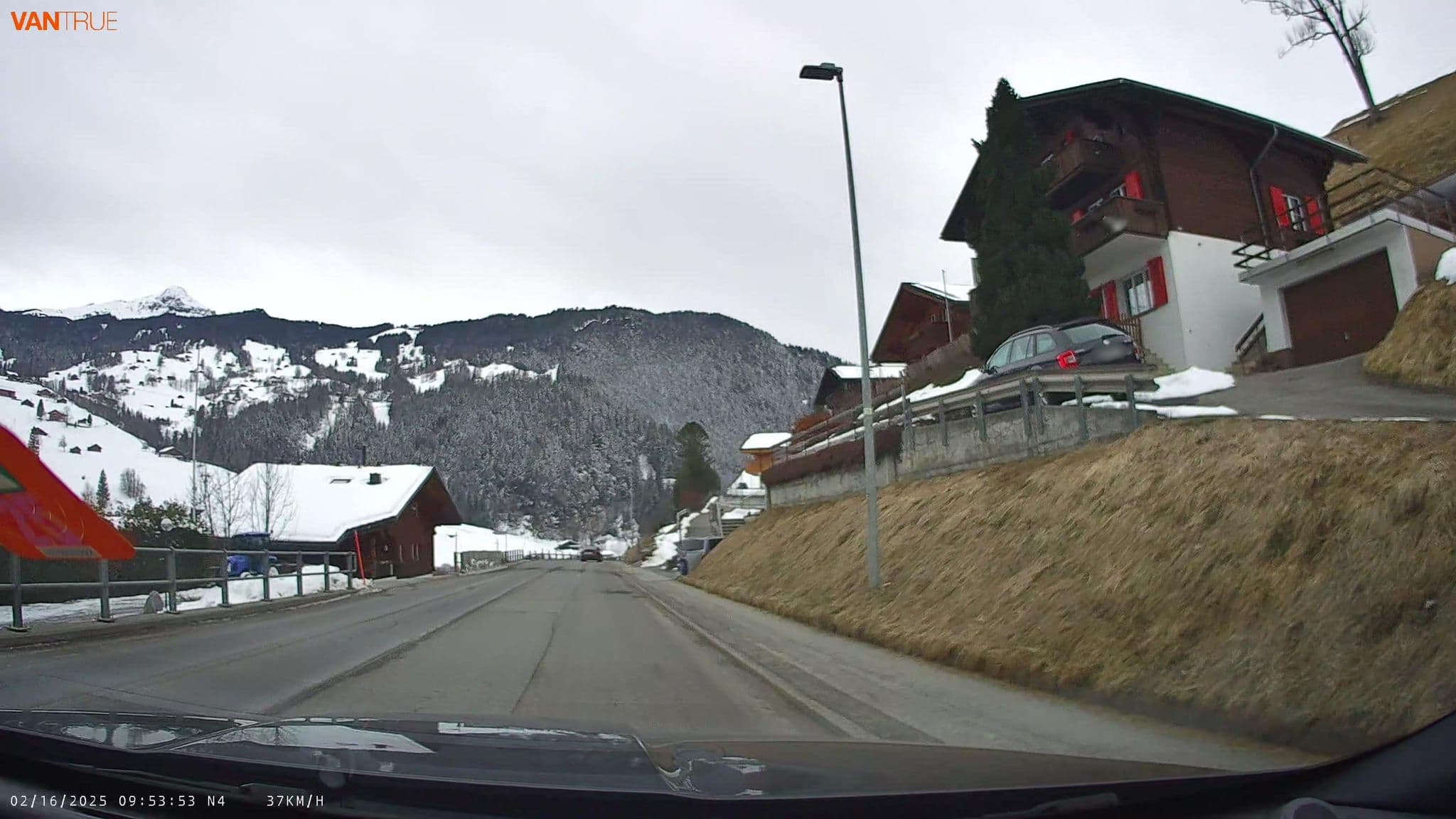 Street view near Apartment Schwendi 3, Grindelwald — © fcignat (CC BY-SA · Mapillary)
