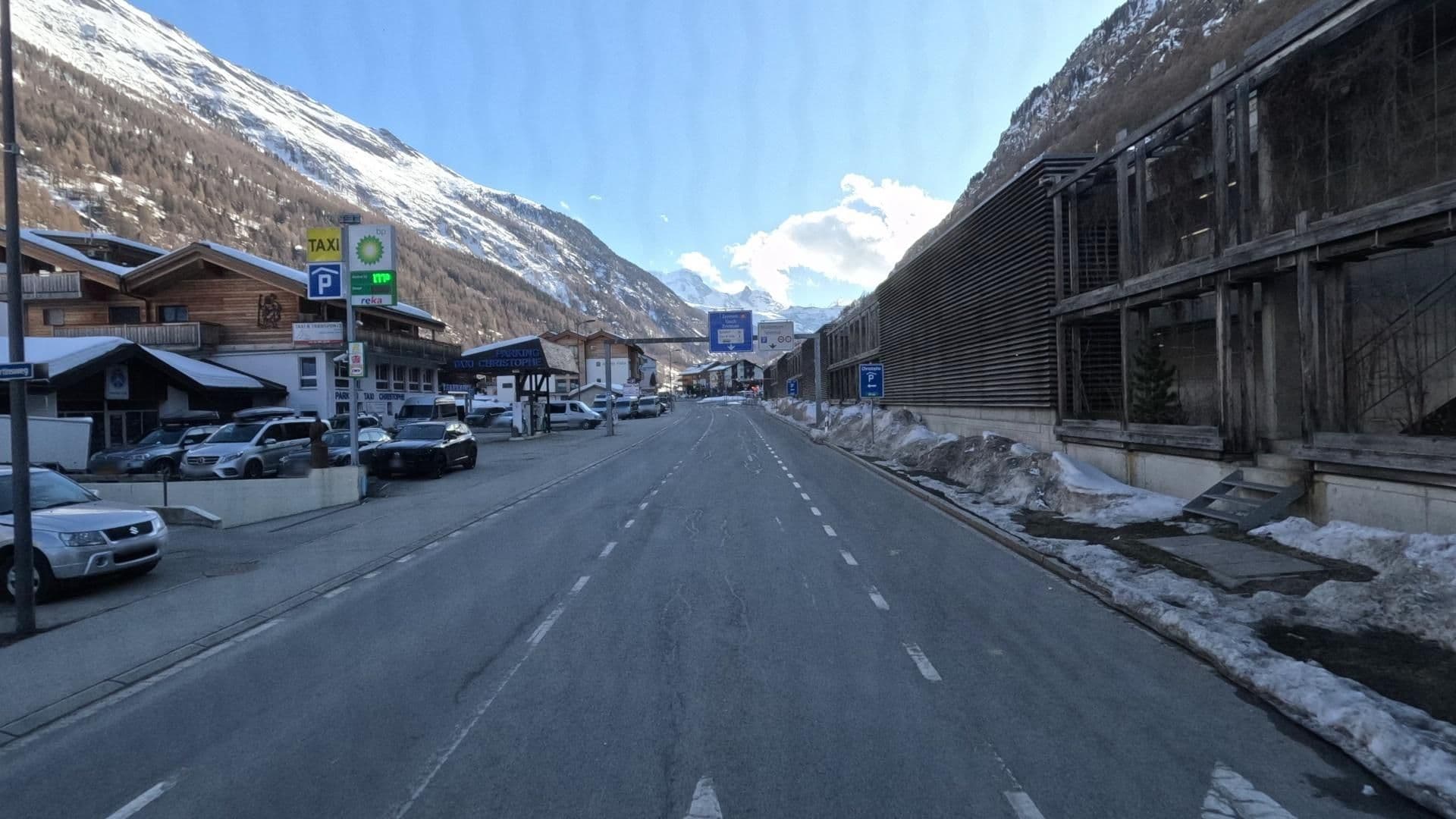 Street view near Imboden Franz, Garni City, Zermatt — © bct (CC BY-SA · Mapillary)