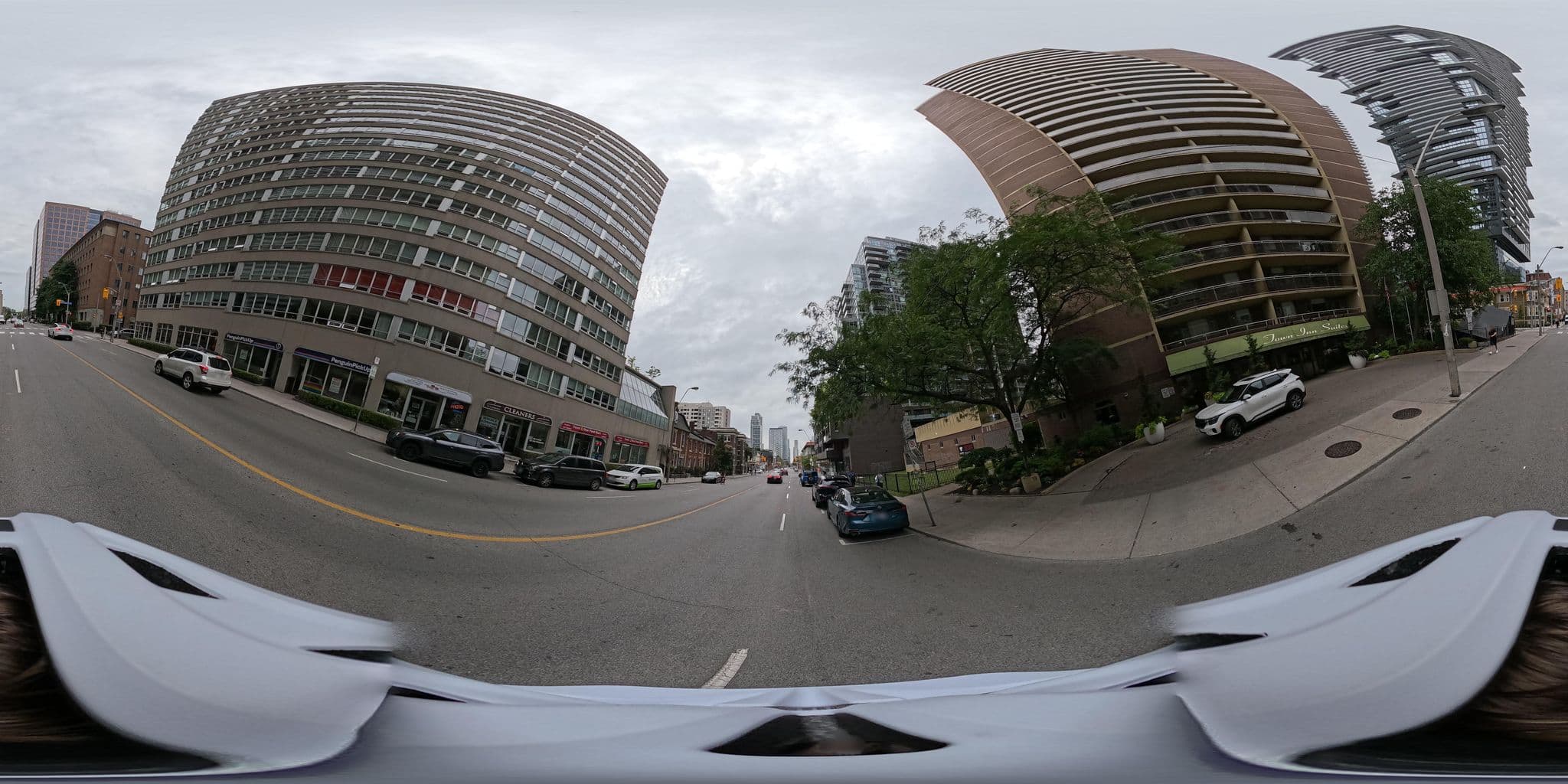 Street view near Town Inn Suites, North St.James Town — © tallcoleman (CC BY-SA · Mapillary)