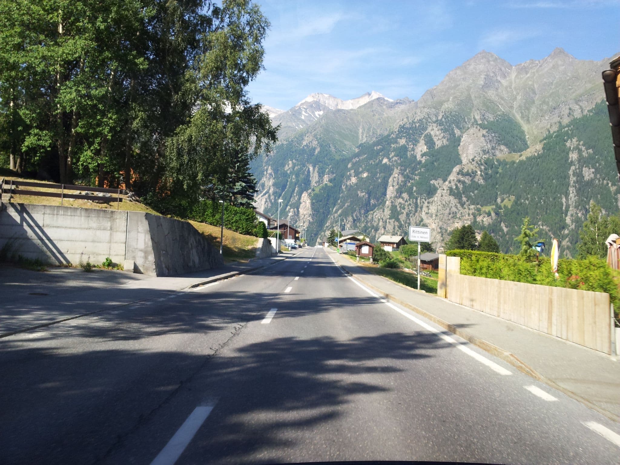 Street view near Graechen Swiss Quality Turm Hotel, Grächen — © sp8962de (CC BY-SA · Mapillary)