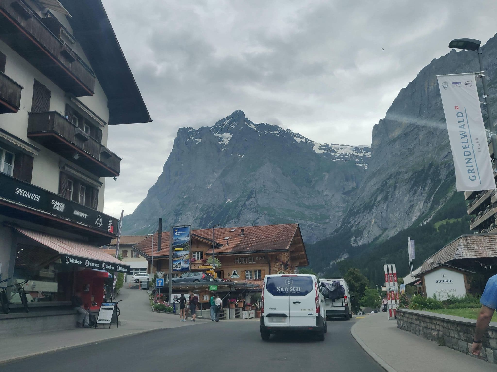 Street view near First Apartments, Grindelwald — © Yha1 (CC BY-SA · Mapillary)