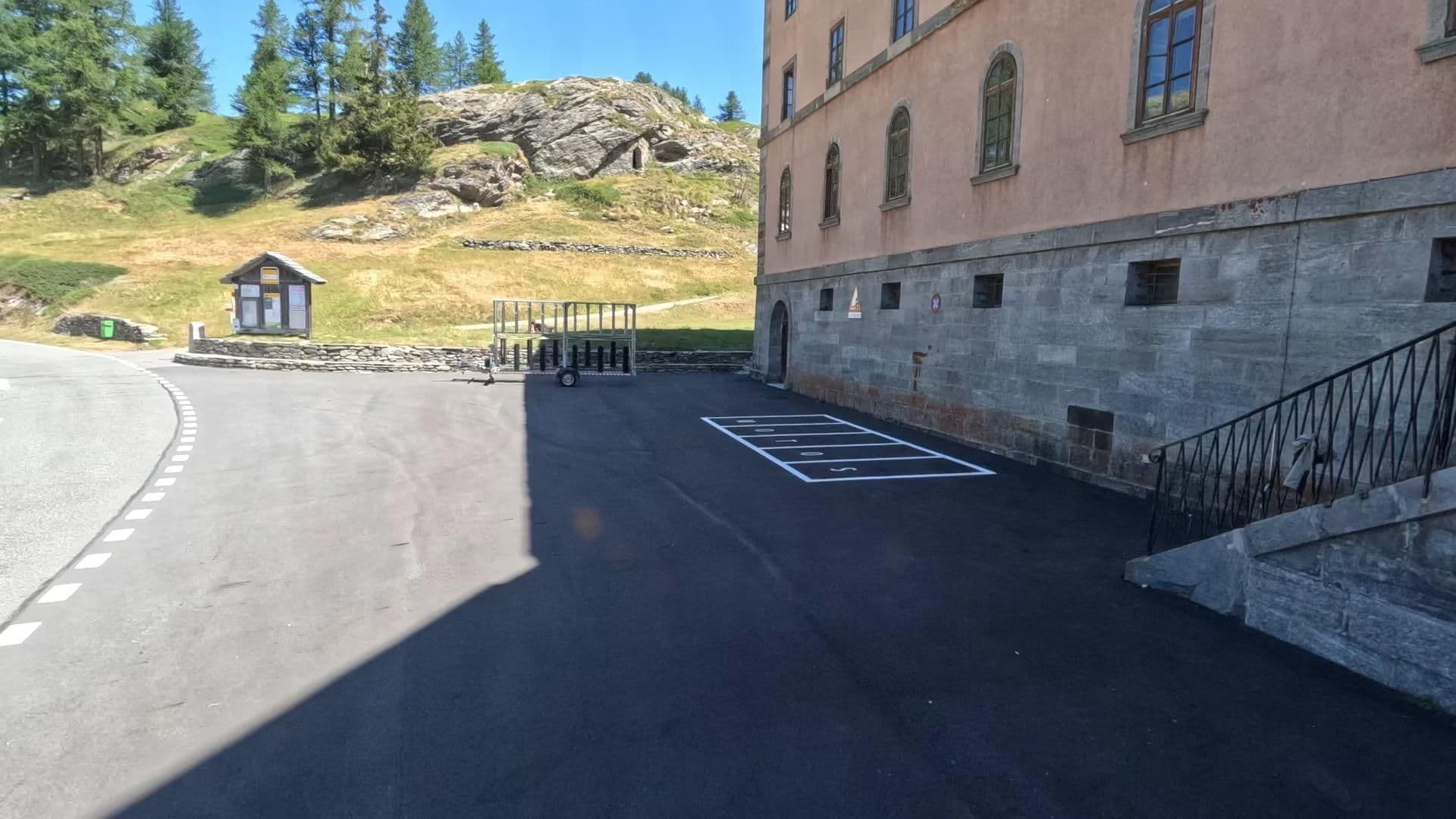 Street view near Hotel Restaurant Monte Leone, Brig — © bct (CC BY-SA · Mapillary)