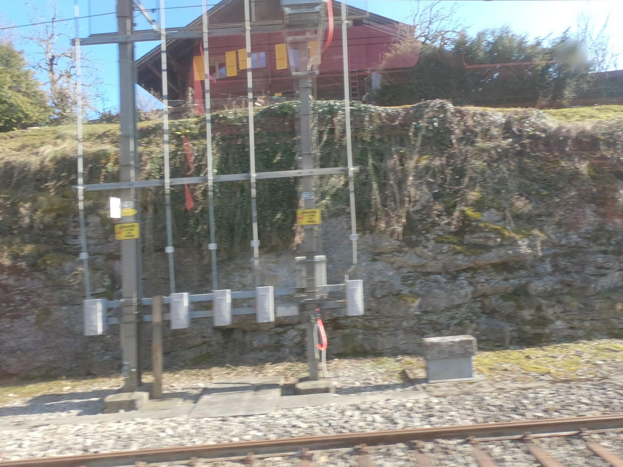 Street view near The Hotel Alpina Ringgenberg, Ringgenberg — © bodo3 (CC BY-SA · Mapillary)