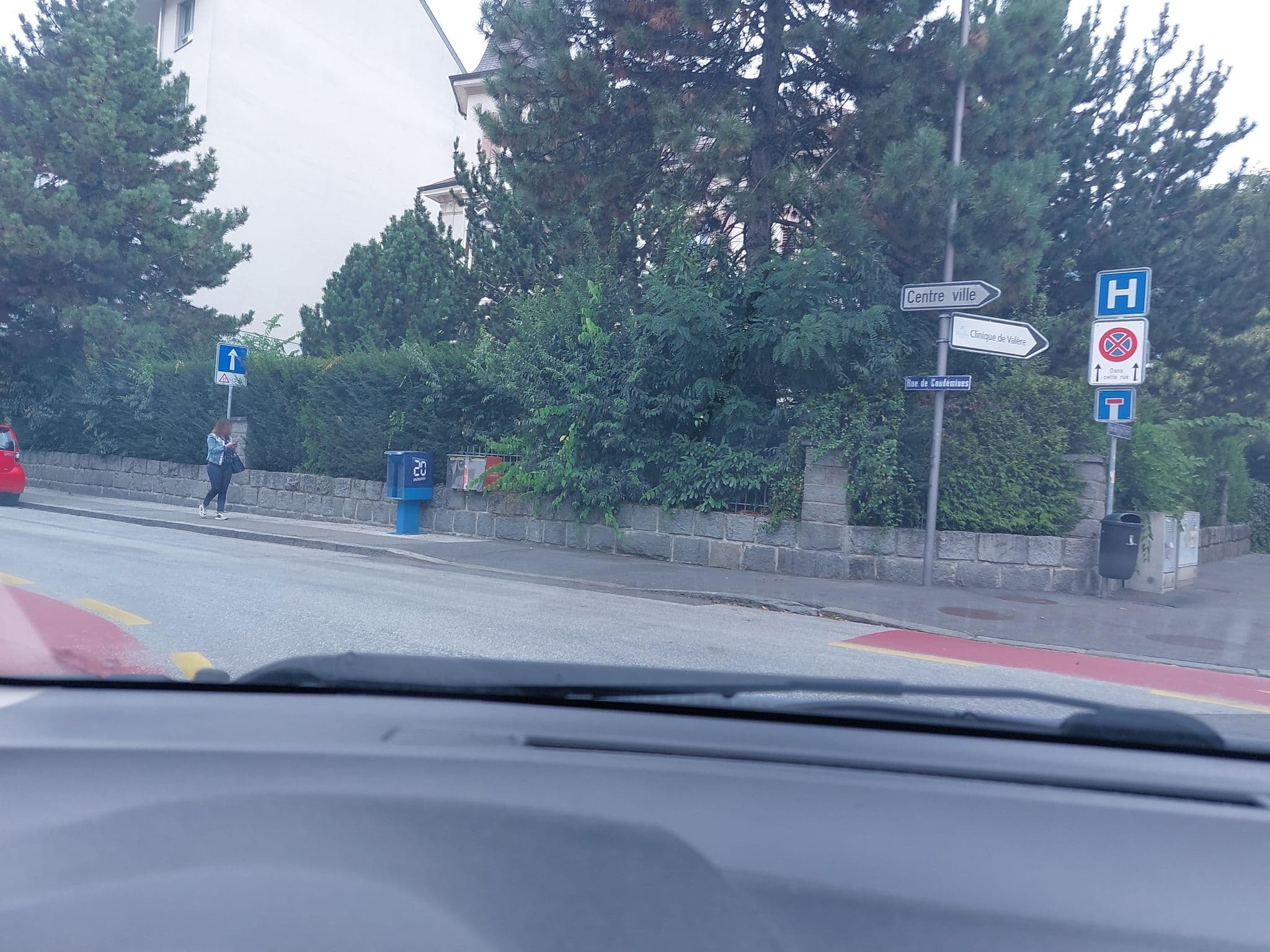 Street view near Studio Pré-fleuri Sion, Sitten — © Balbenar (CC BY-SA · Mapillary)