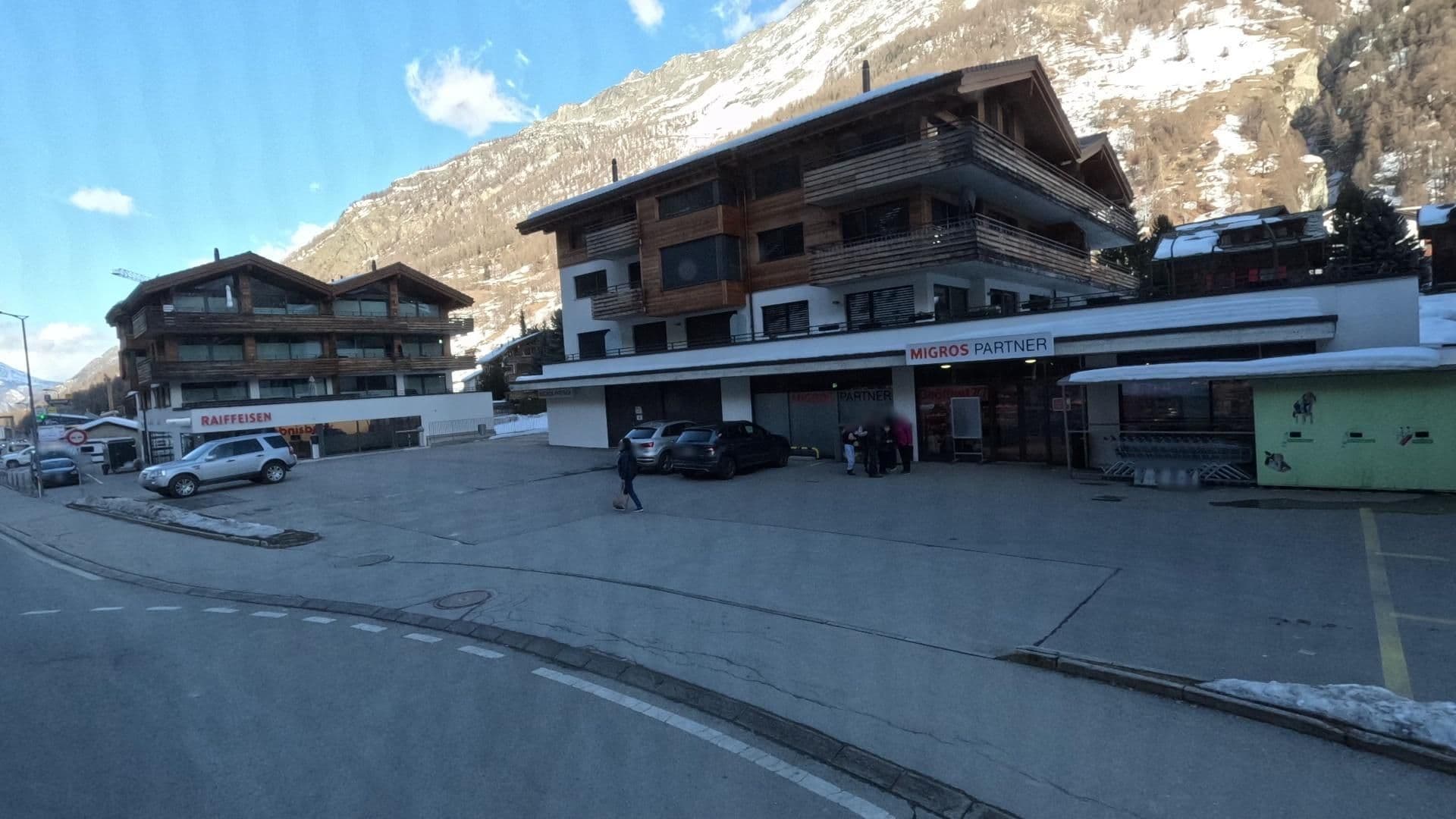 Street view near Guesthouse St. Martin, Zermatt — © bct (CC BY-SA · Mapillary)