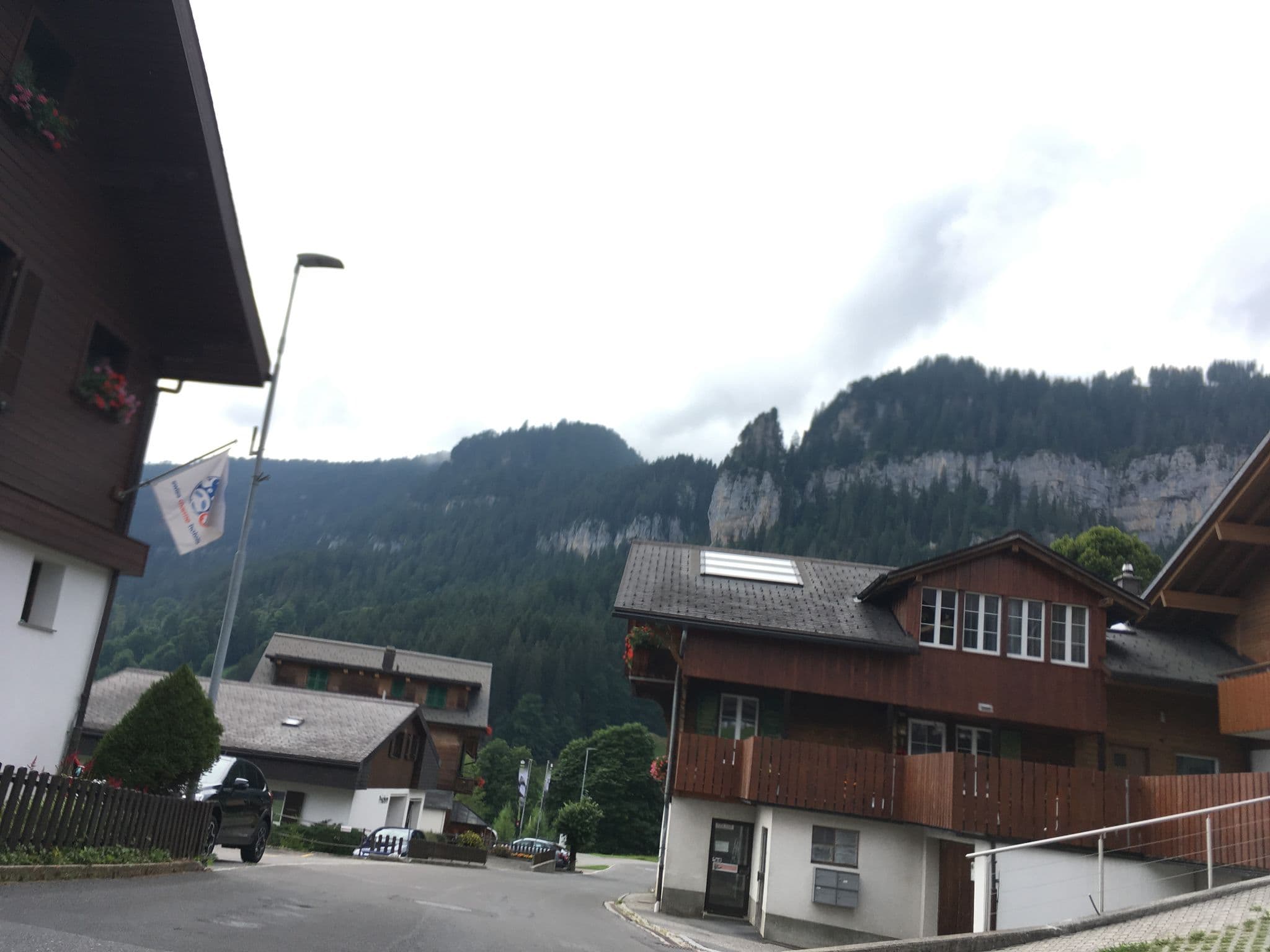 Street view near Beau-Site Hotel Interlaken, Beatenberg — © beat (CC BY-SA · Mapillary)