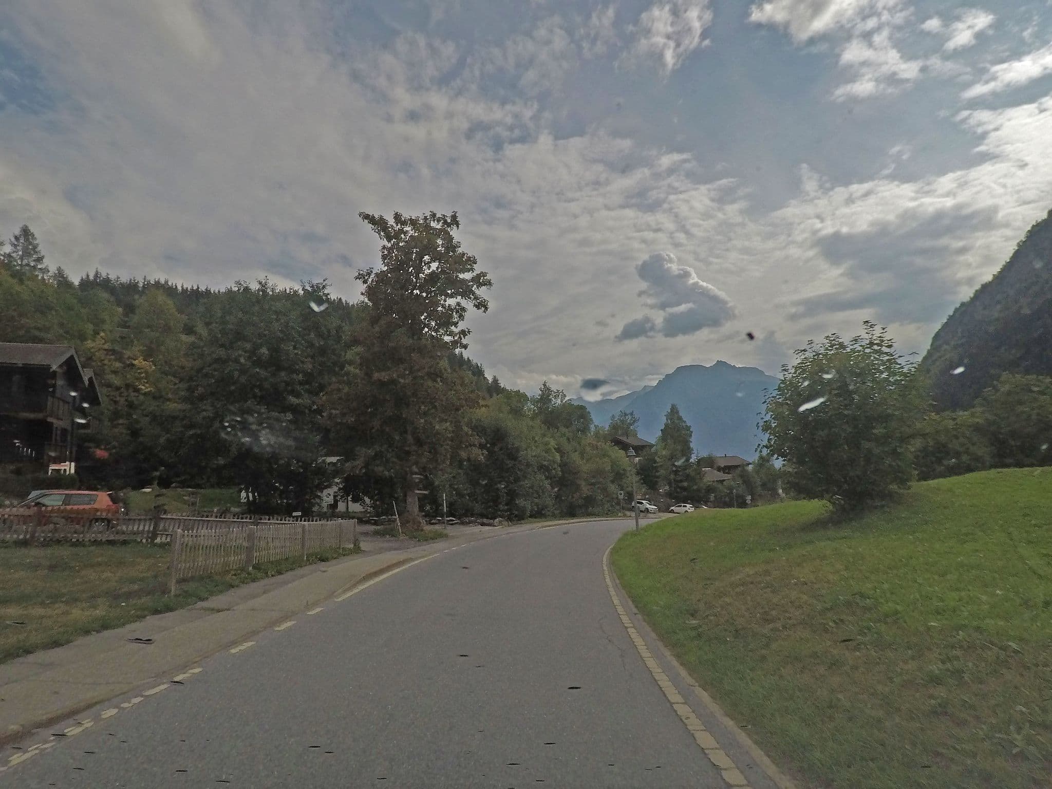 Street view near Chalet Halta 1, Naters — © canadarunner (CC BY-SA · Mapillary)
