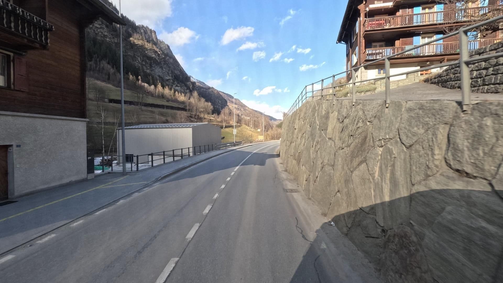Street view near Haus Sankt Nikolaus, Sankt Niklaus — © bct (CC BY-SA · Mapillary)