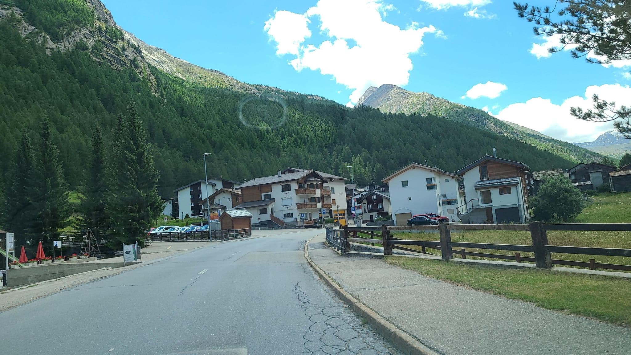Street view near Rubin Apartments, Saas-Fee — © chrisbeddow (CC BY-SA · Mapillary)