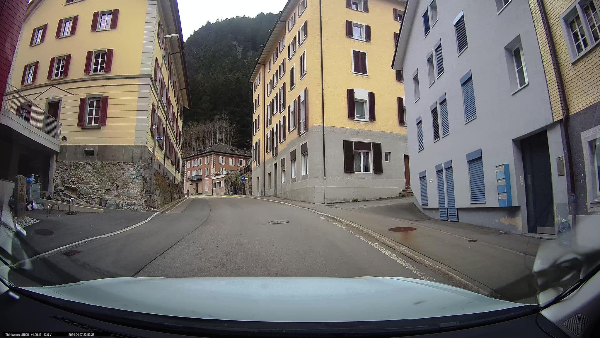 Street view near Jupi Hüsli, Andermatt — © maxim752 (CC BY-SA · Mapillary)